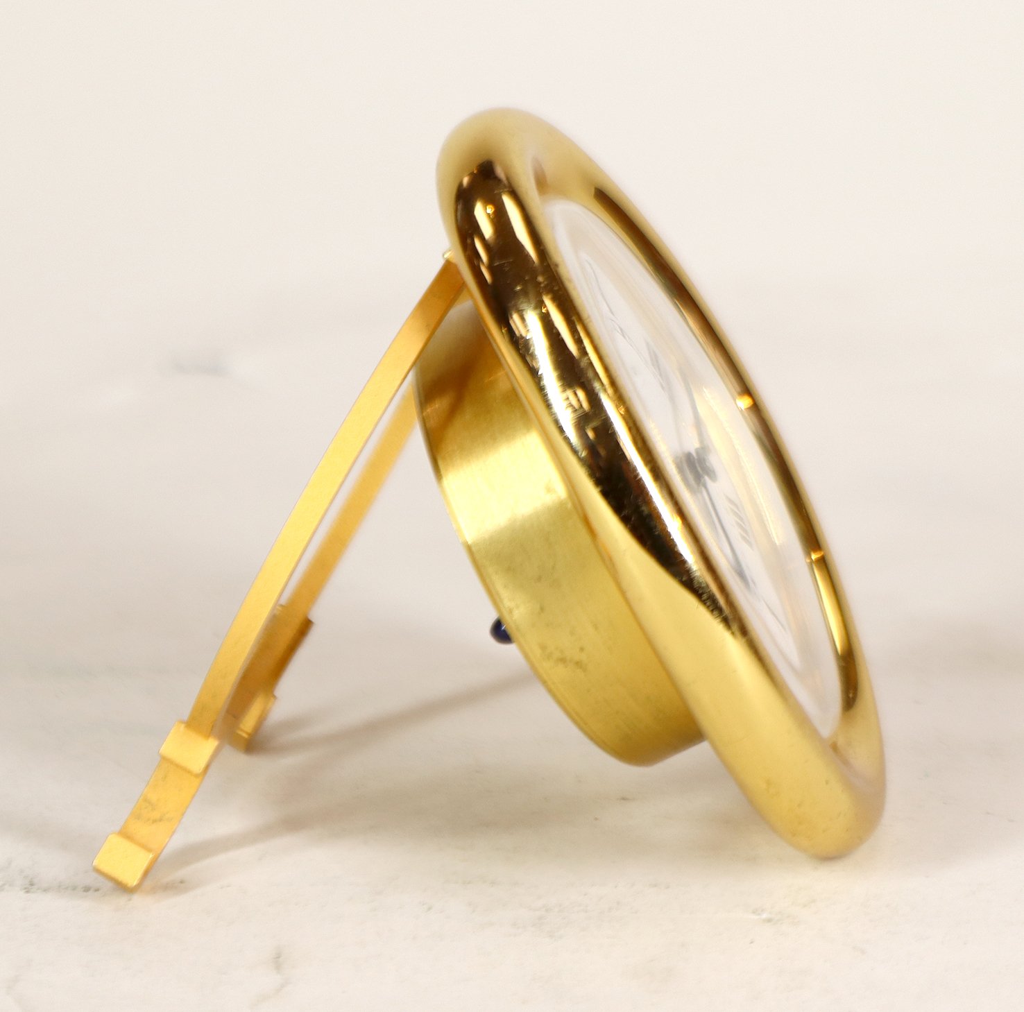 273 Gold Oval Cartier Quartz 5.jpg