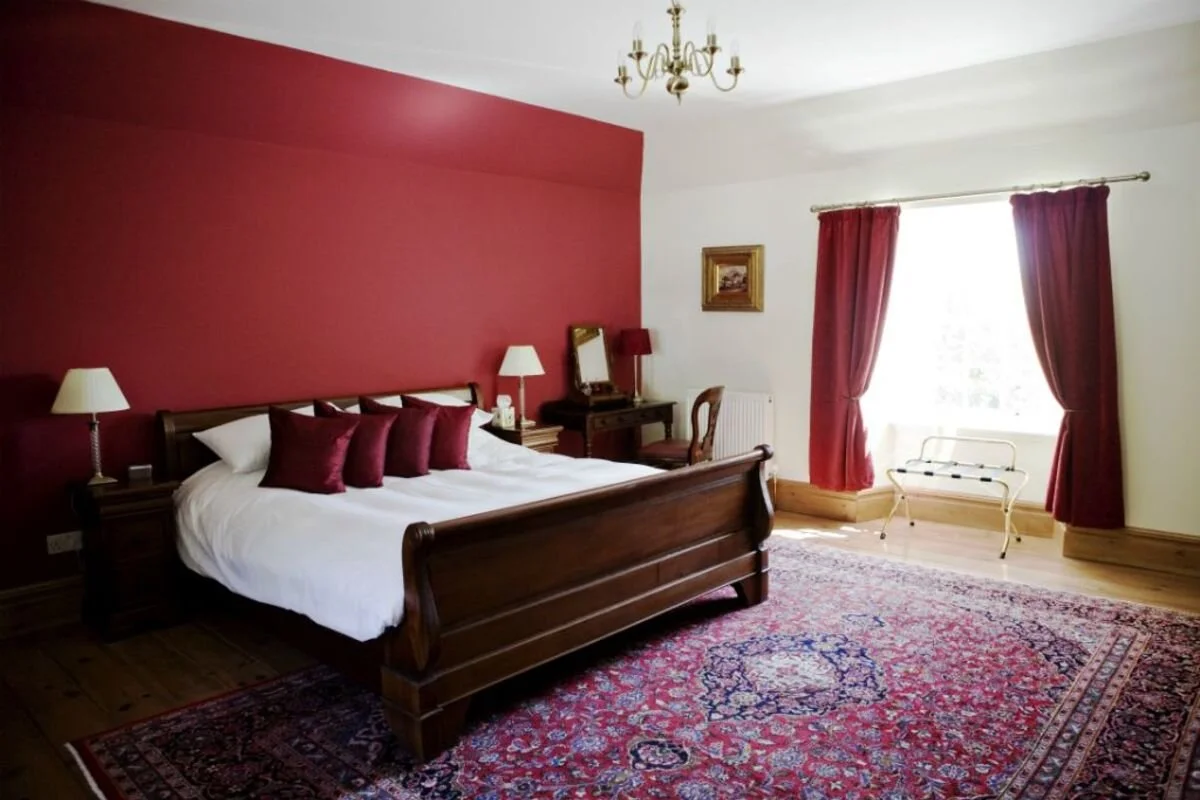 Raspberry room.jpg