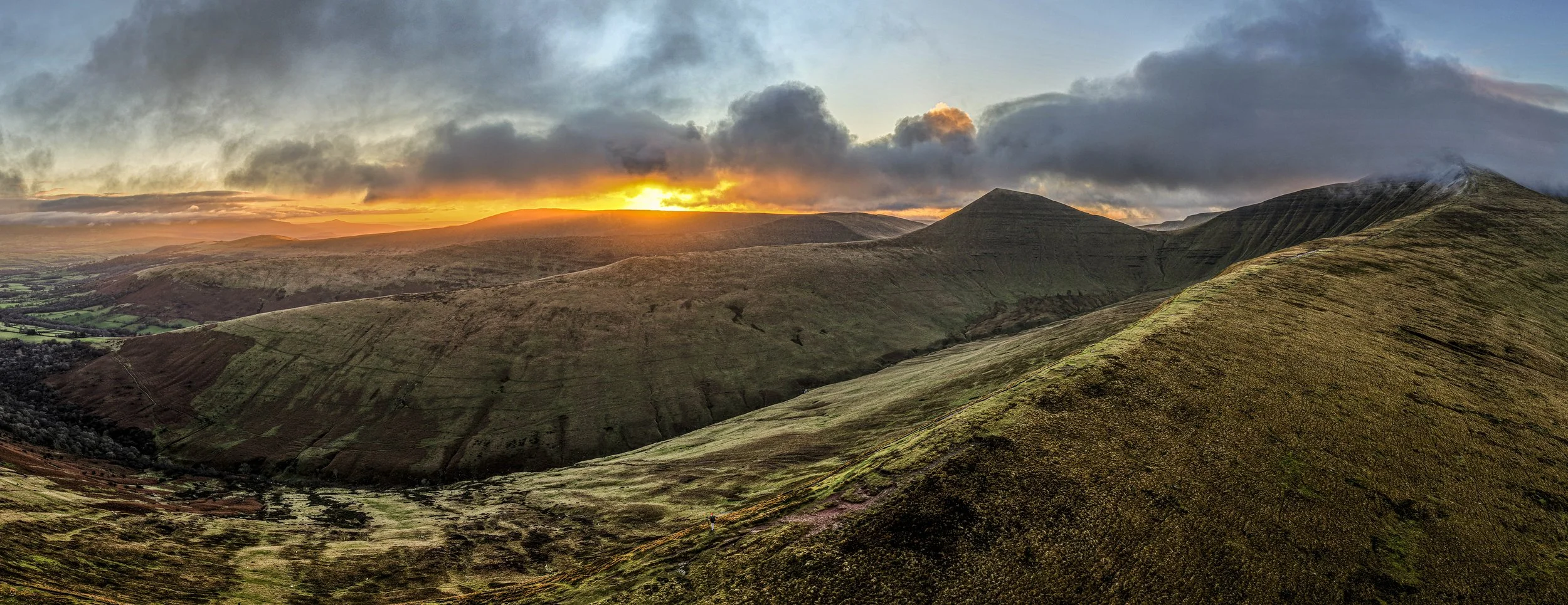 Glastonbury moon 2-.jpg