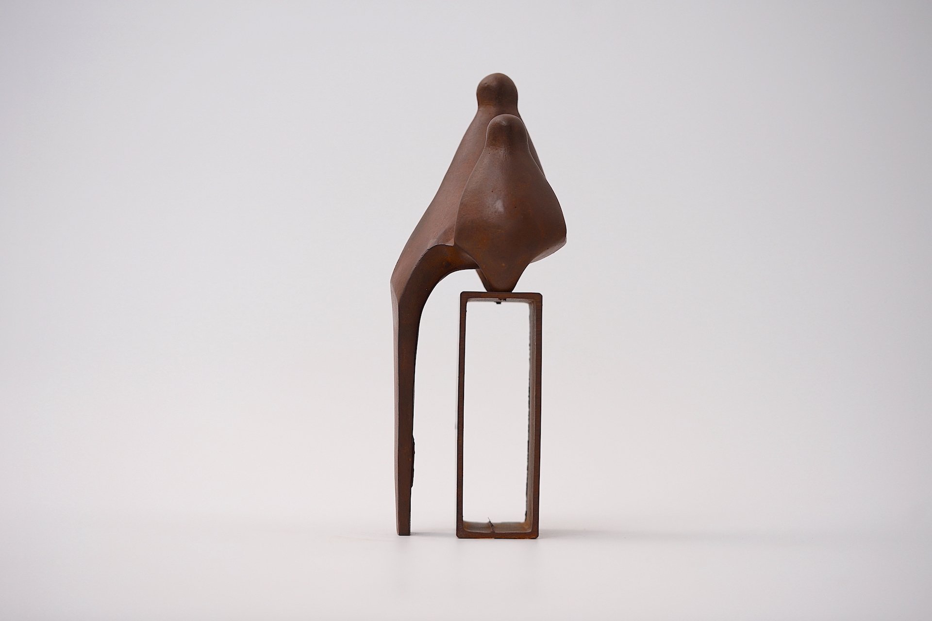 Zezoo Animal & Rider – Abstract Cast Iron Sculpture by Gertraude Zebe, 3:5, 20033671.JPG