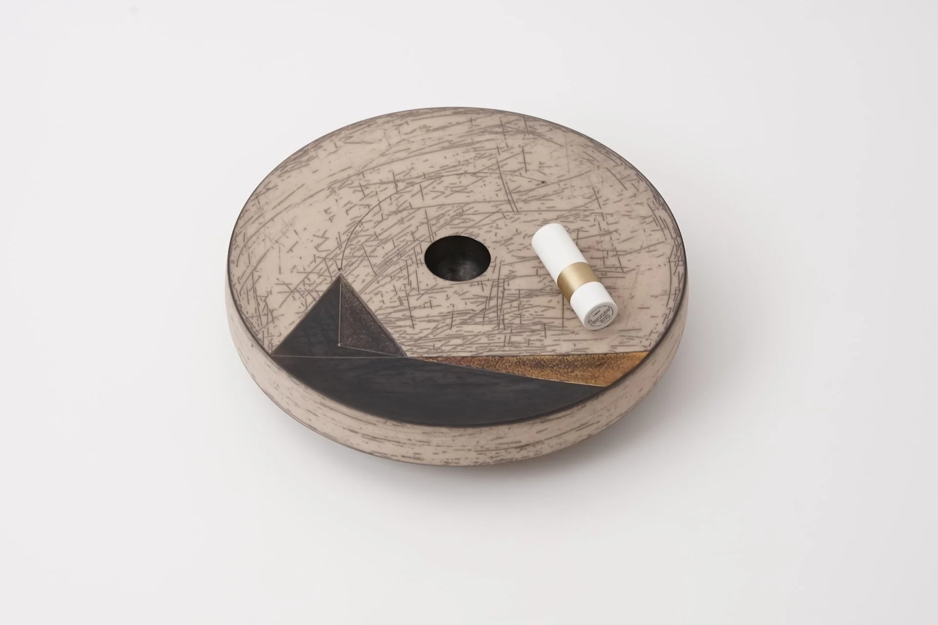 Belgian Studio Pottery by Jaques Tjok Dessauvage, 2000 60.JPG
