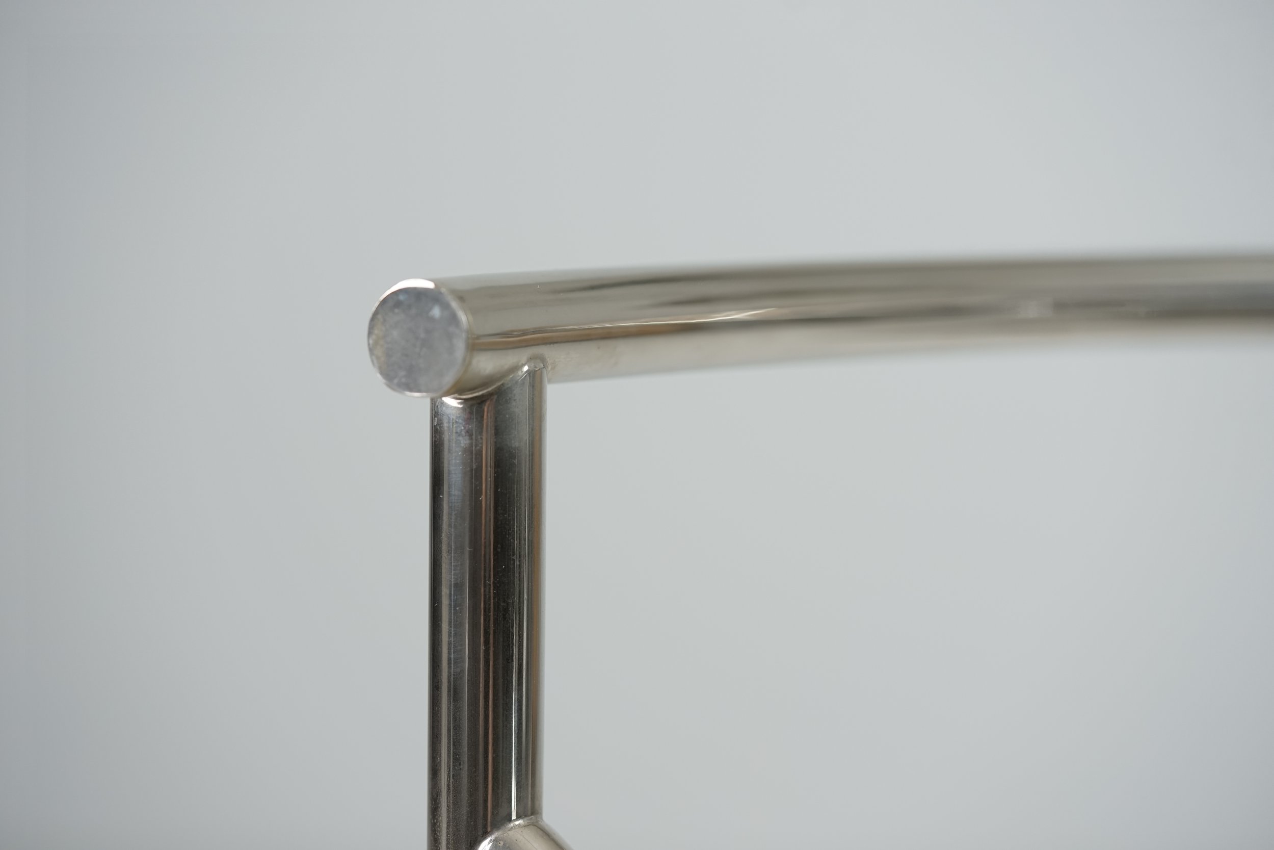 Dr. Sonderbar Chair by Philippe Starck for XO Design 4319.JPG