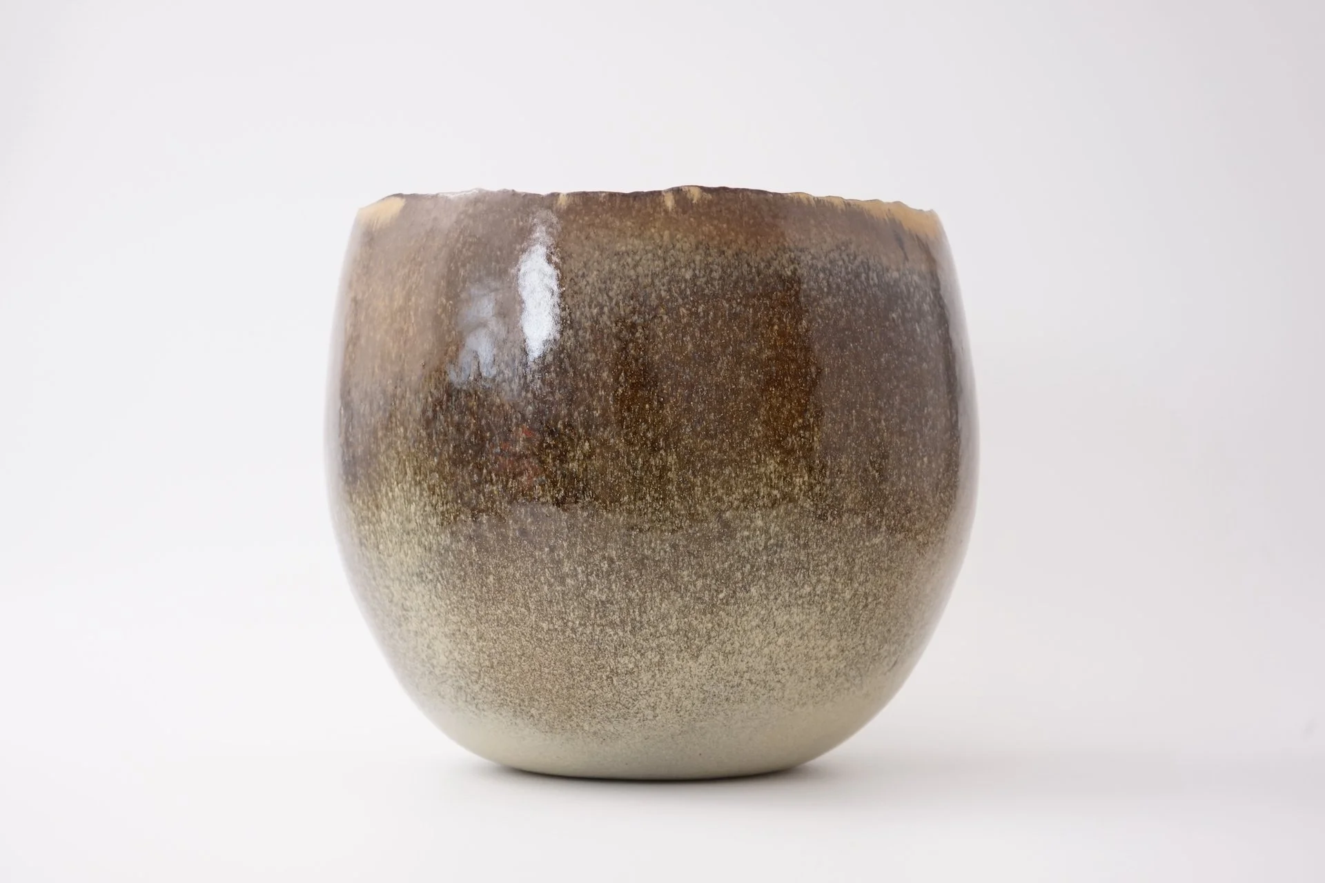 Large Studio Ceramic Bowl by Sabine Jeck Keramik 1900.JPG