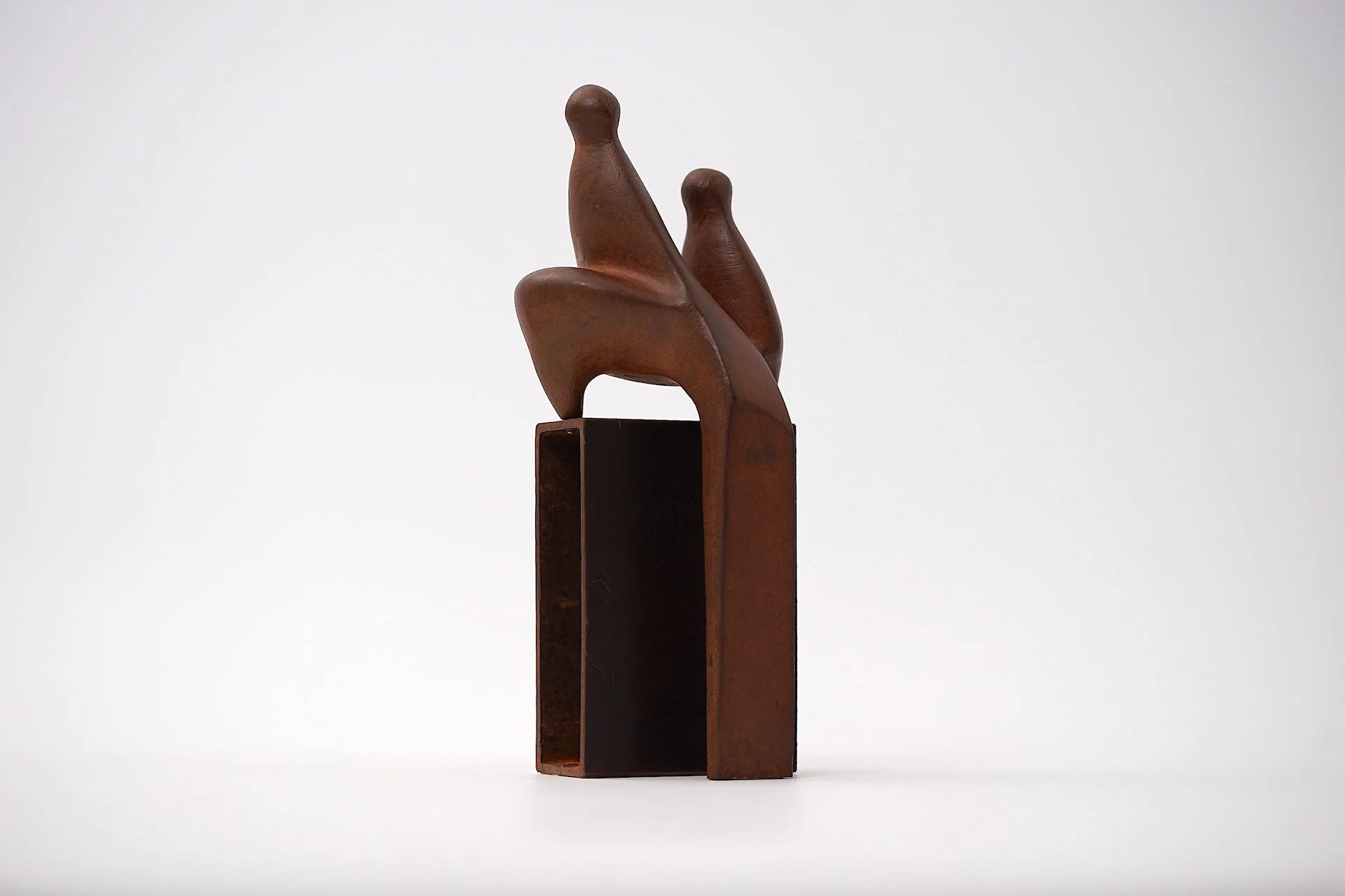 Zezoo Animal & Rider – Abstract Cast Iron Sculpture by Gertraude Zebe, 3/5, 2003