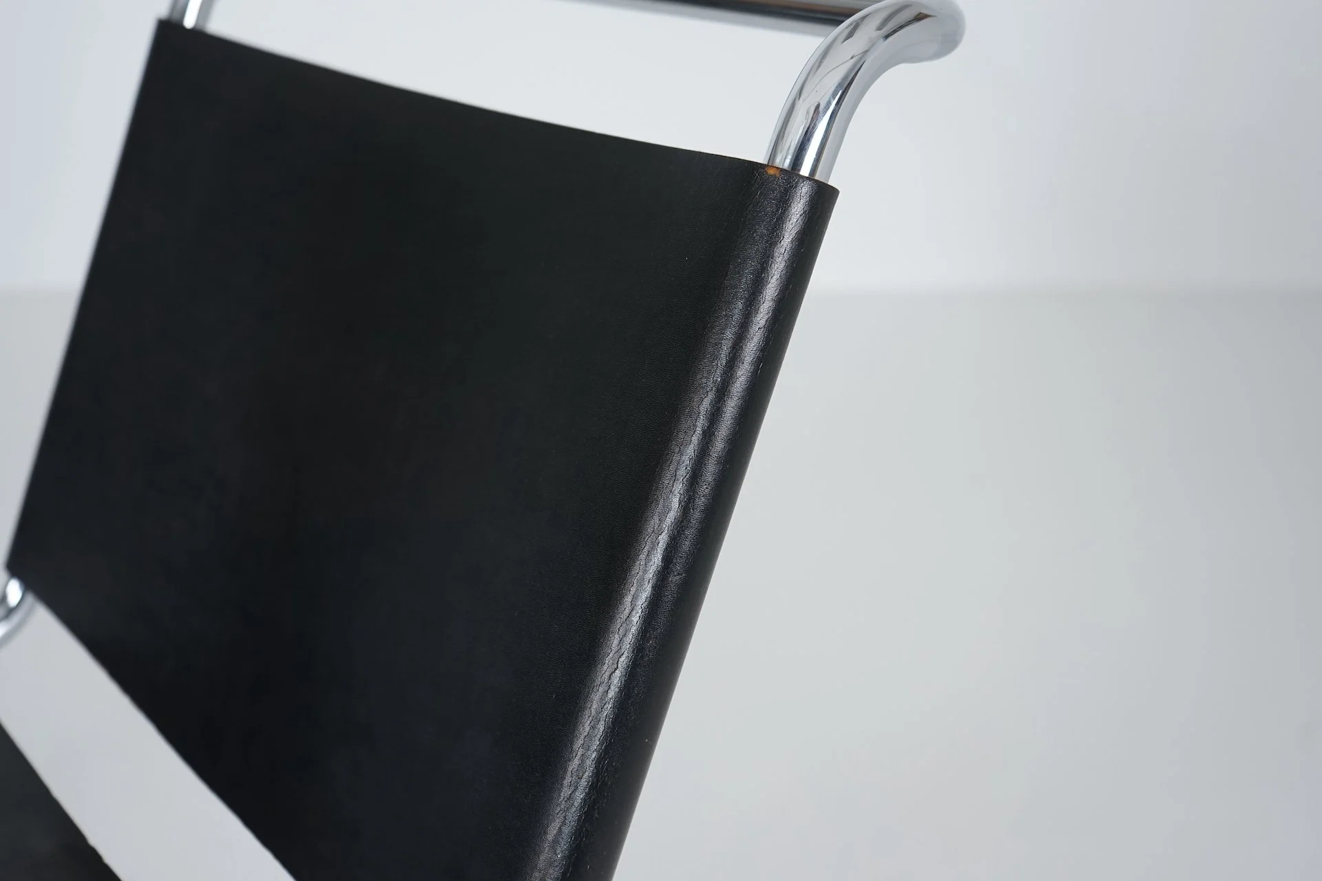 MR30:5 Tubular Steel Arm Chair by Ludwig Mies van der Rohe for Knoll 456.JPG