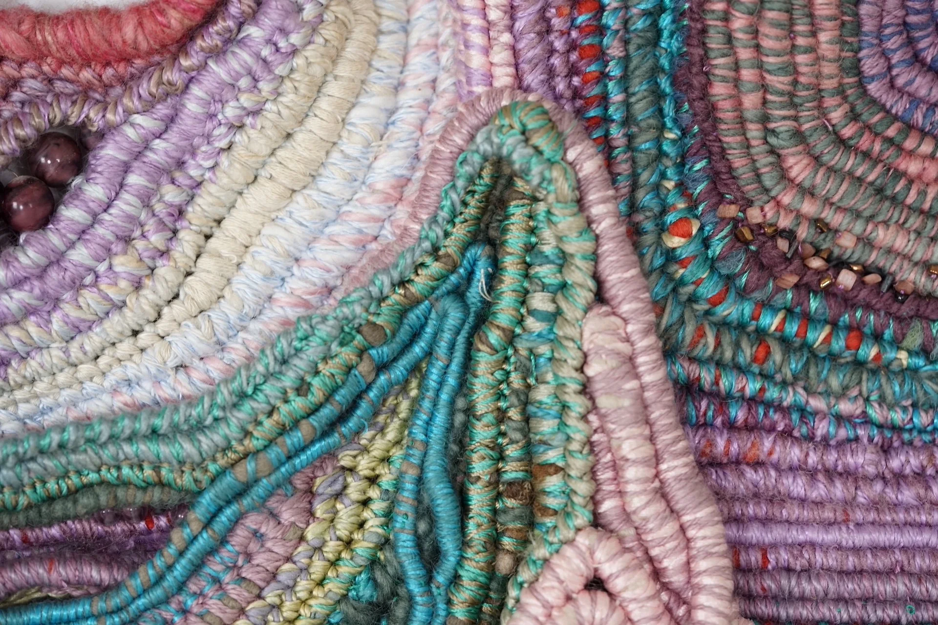 Wall Decoration Fiber-Art Design Object  7589.JPG