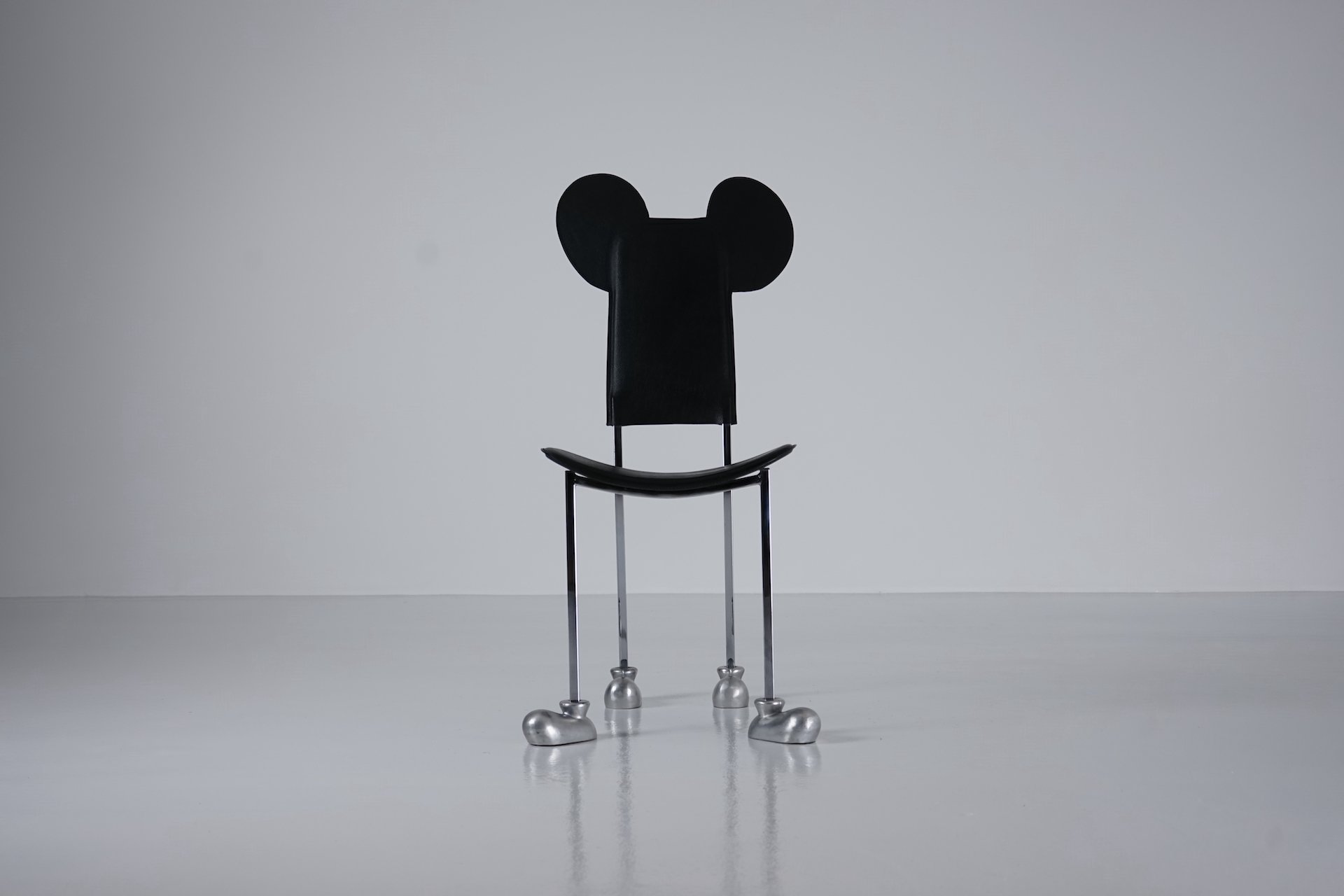Garriris Chair by Javier Mariscal for Akaba  Stuhl Designobjekt114.JPG