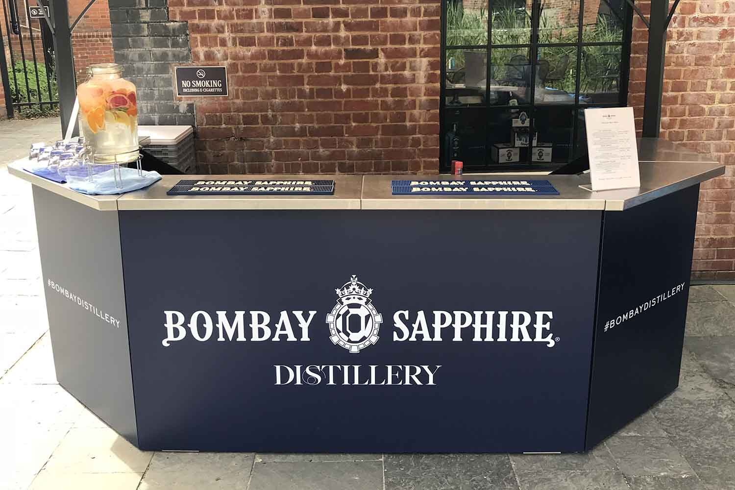 Bombay Sapphire Portabar.JPG