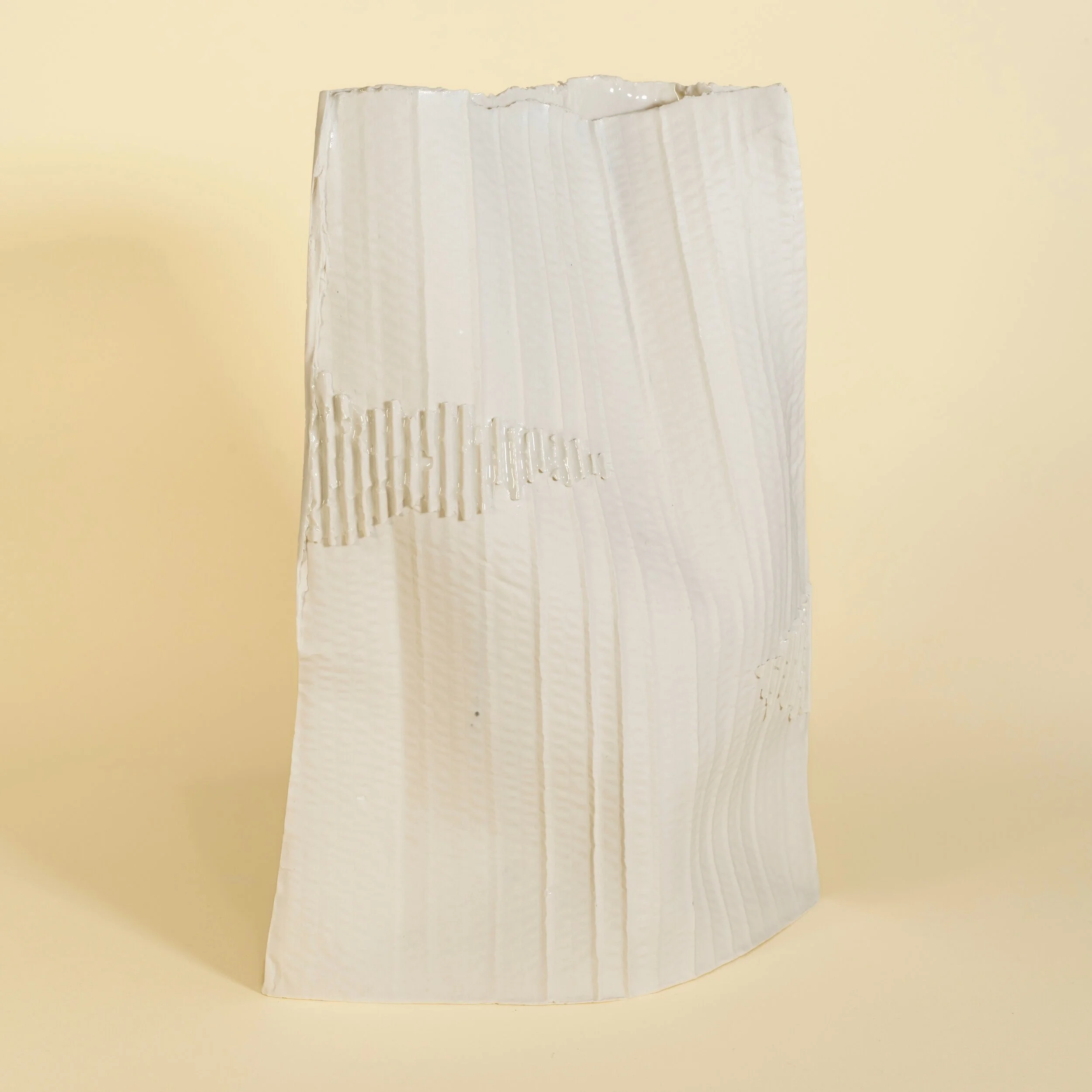 Vase, porcelain paperclay
