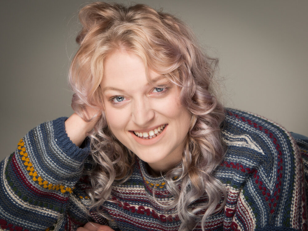 SUSSEX_PORTRAIT_PHOTOGRAPHER_MAKEOVER_009 2.jpg