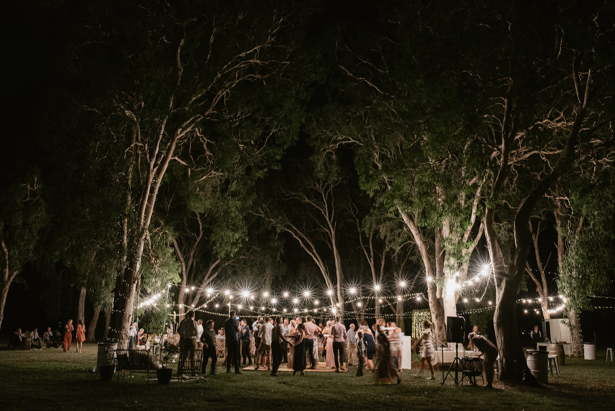 DIY outdoor Mackay wedding - Trent and Jessie photography and videography 