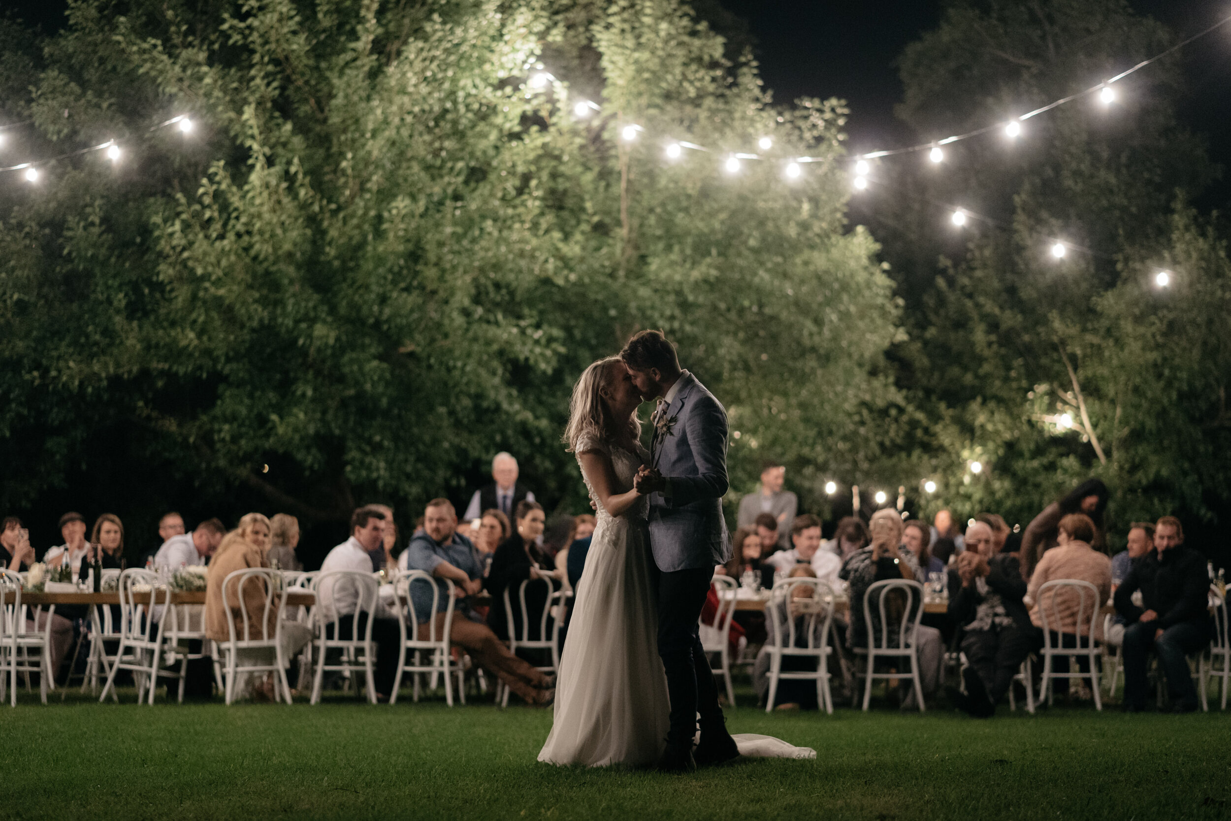 Tamborine Mountain outdoor wedding - first dance - Trent and Jessie photography and videography 