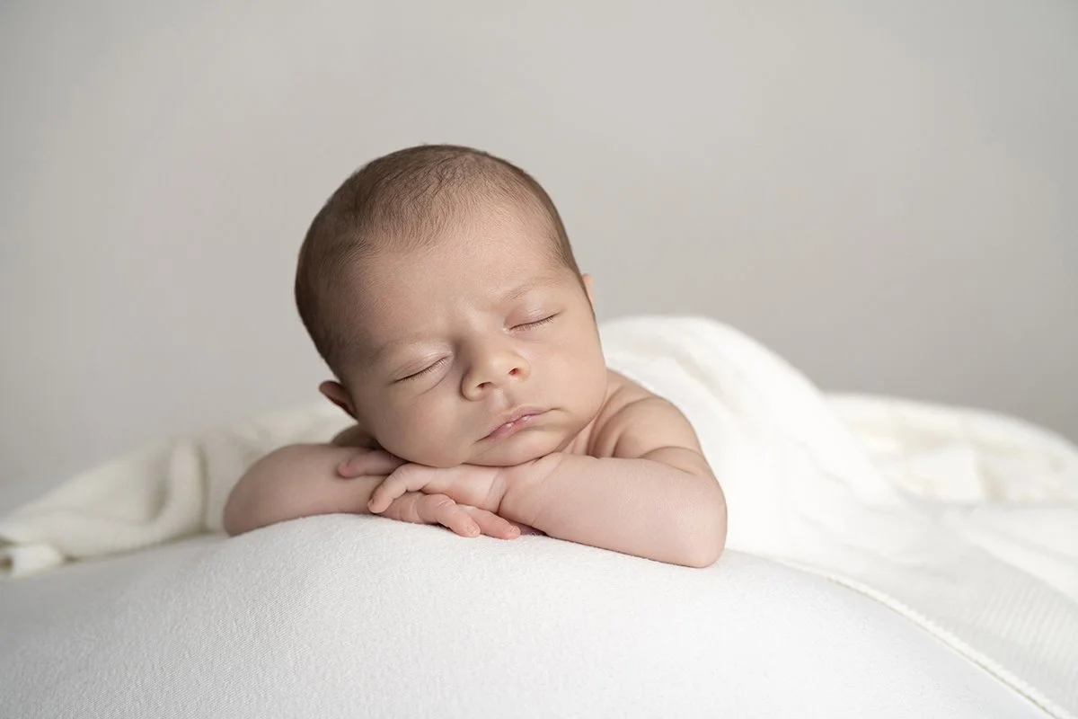 Newborn Photographer Near Reading: What Every New Parent Needs to Know