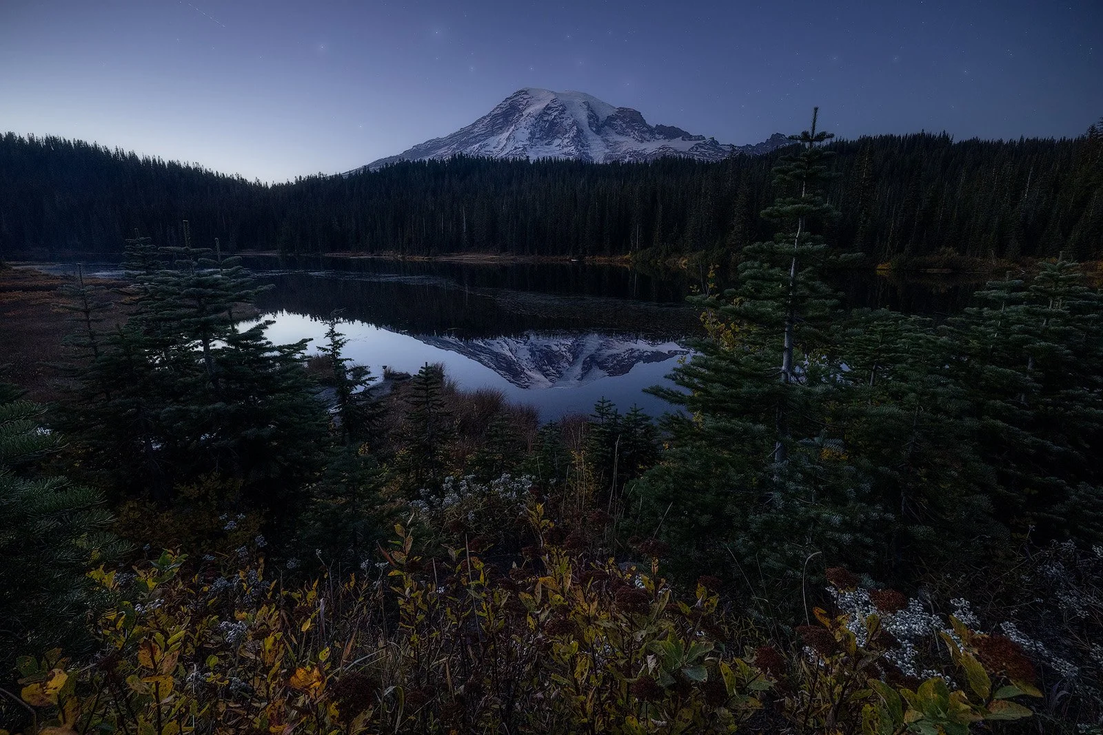 Reflection Lake at Dawn – Mount Rainier Mirrored in Glassy Waters Under Alpine Sky.jpg