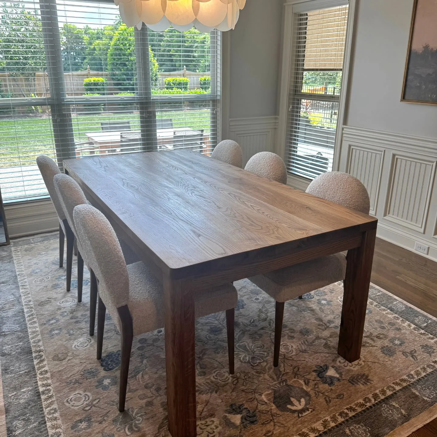 White Oak Oscar table in medium brown stain!