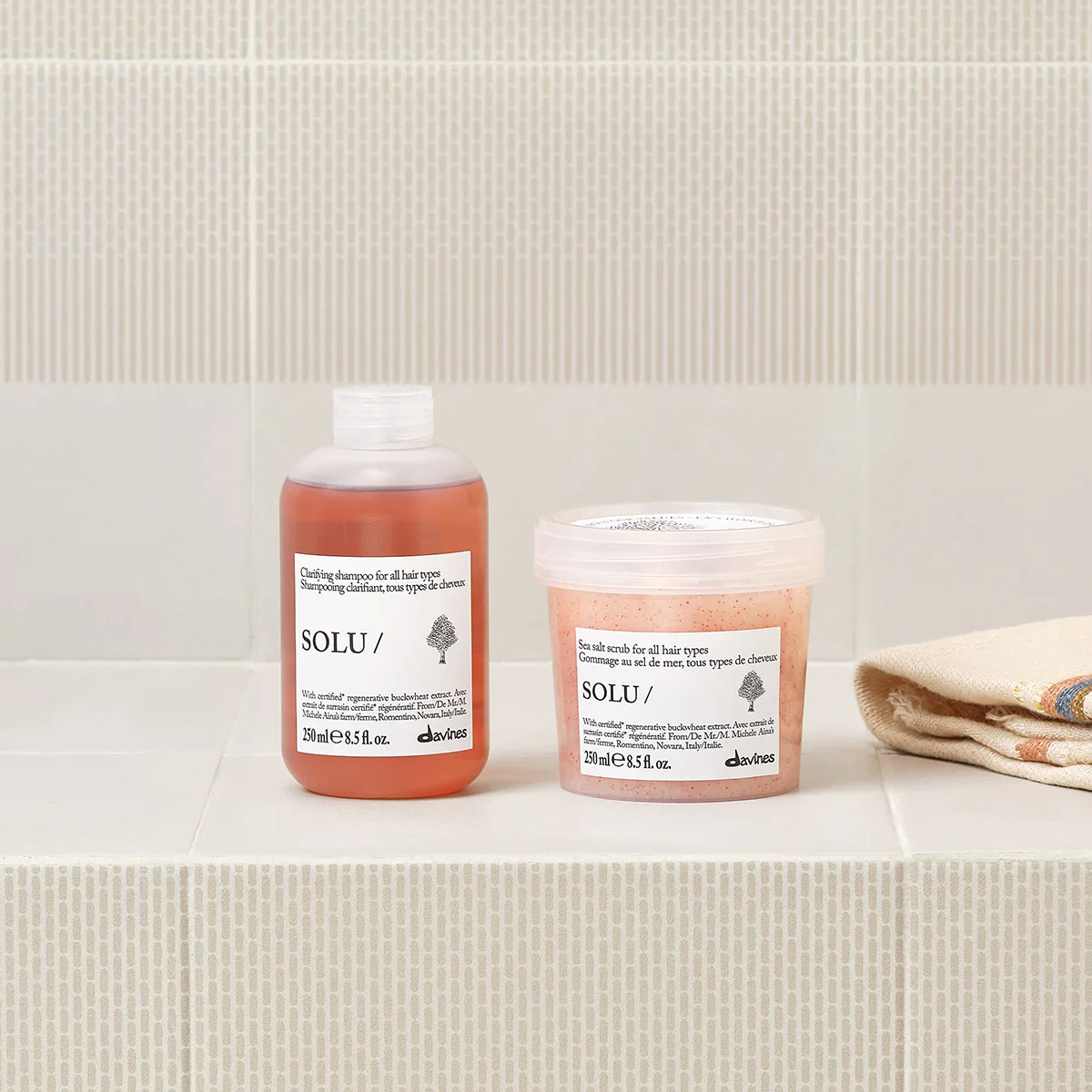 Davines - Essential Haircare - SOLU zuiverende haarverzorging voor alle haartypes
