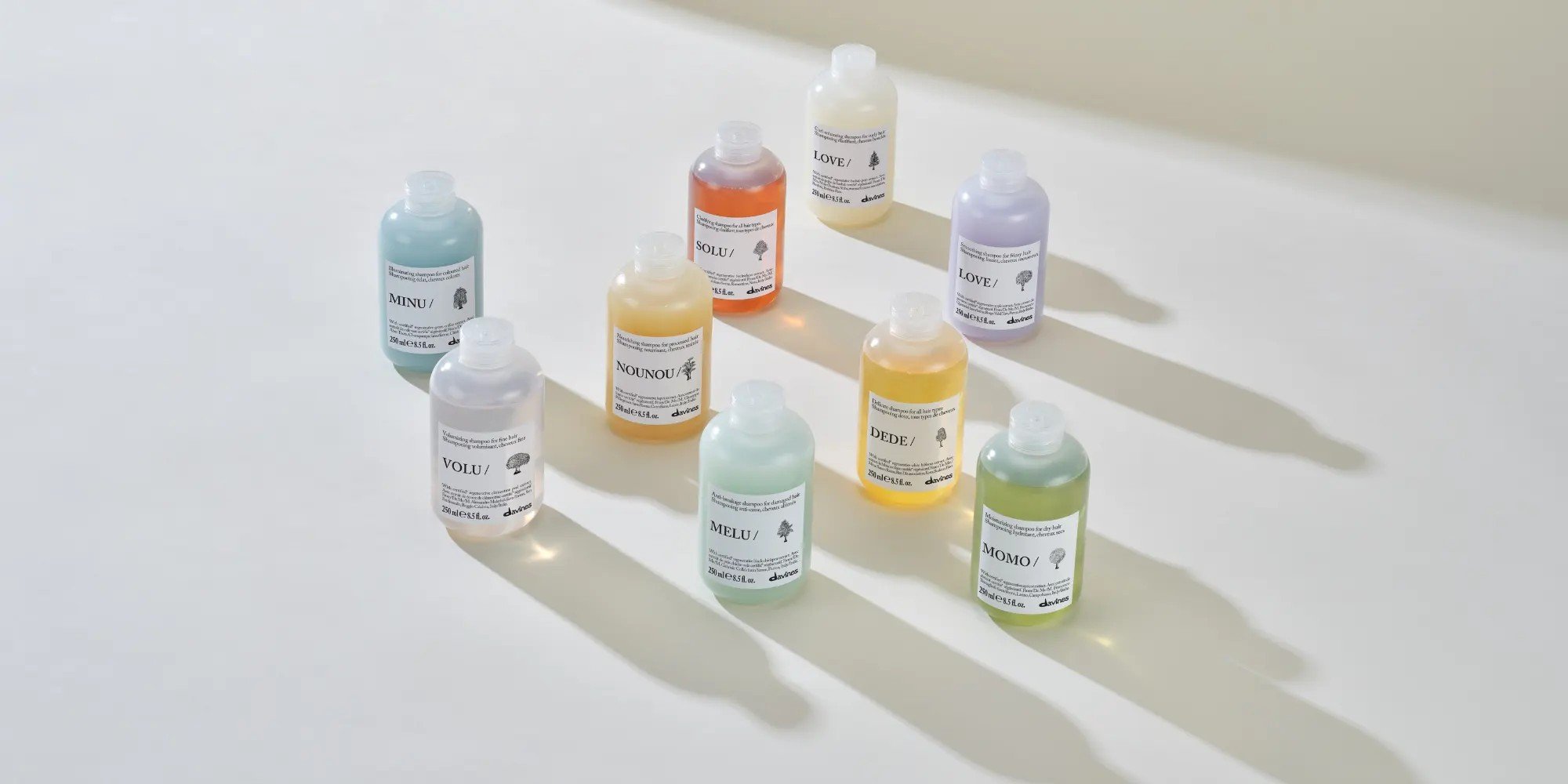 De vernieuwde Essential Haircare shampoos van Davines