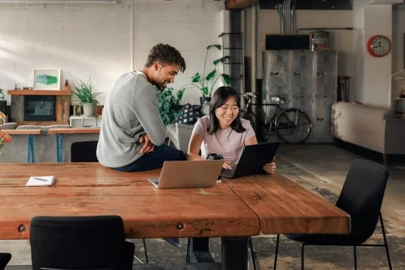 Anthropic-launches-five-free-courses-on-Coursera-to-help-build-AI-fluency-May-2026-592x395.jpg