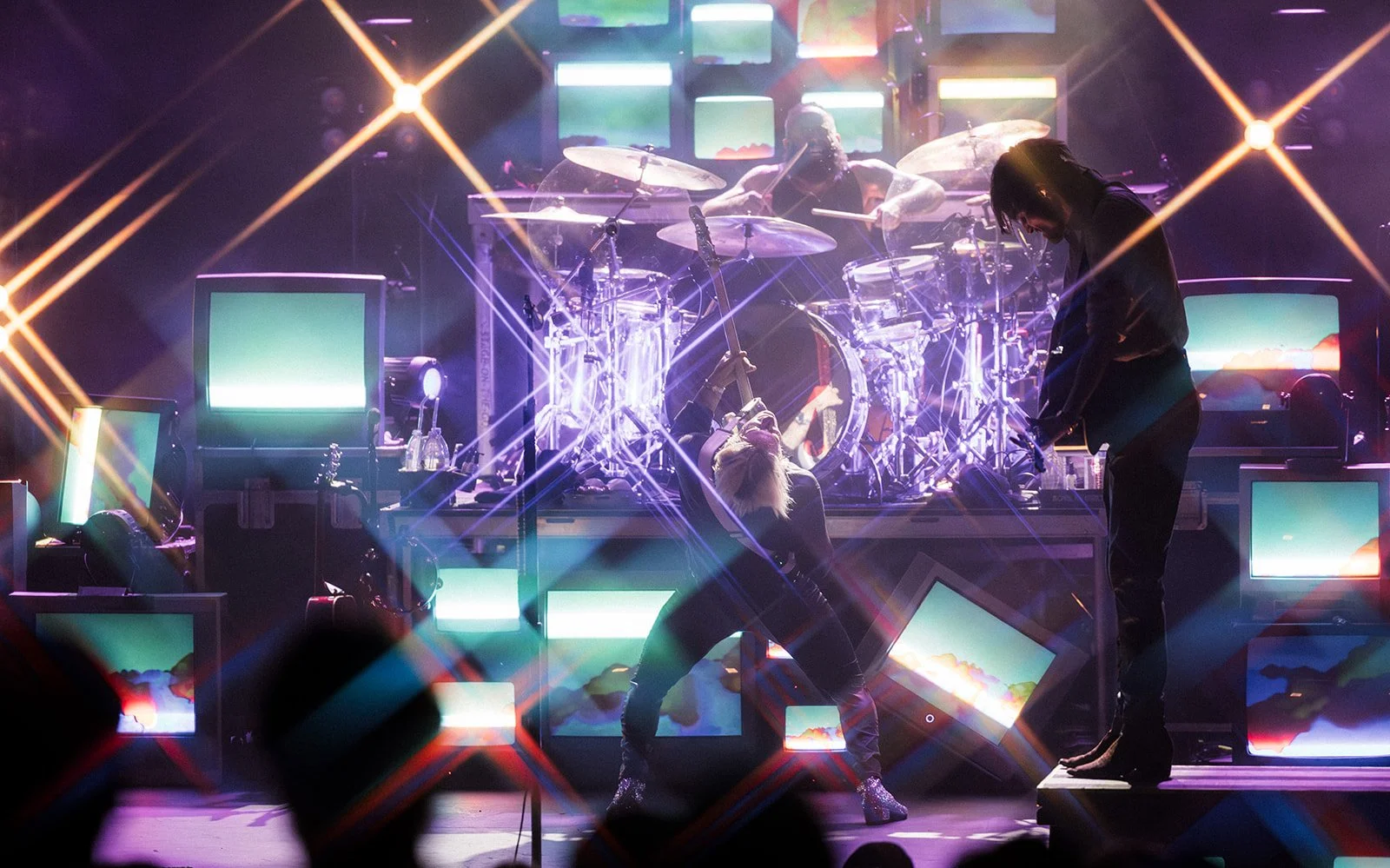 boys-like-girls-tour-moore-theater-final-182.jpg