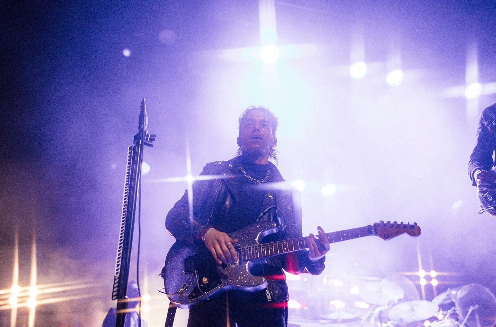 boys-like-girls-tour-moore-theater-final-150.jpg
