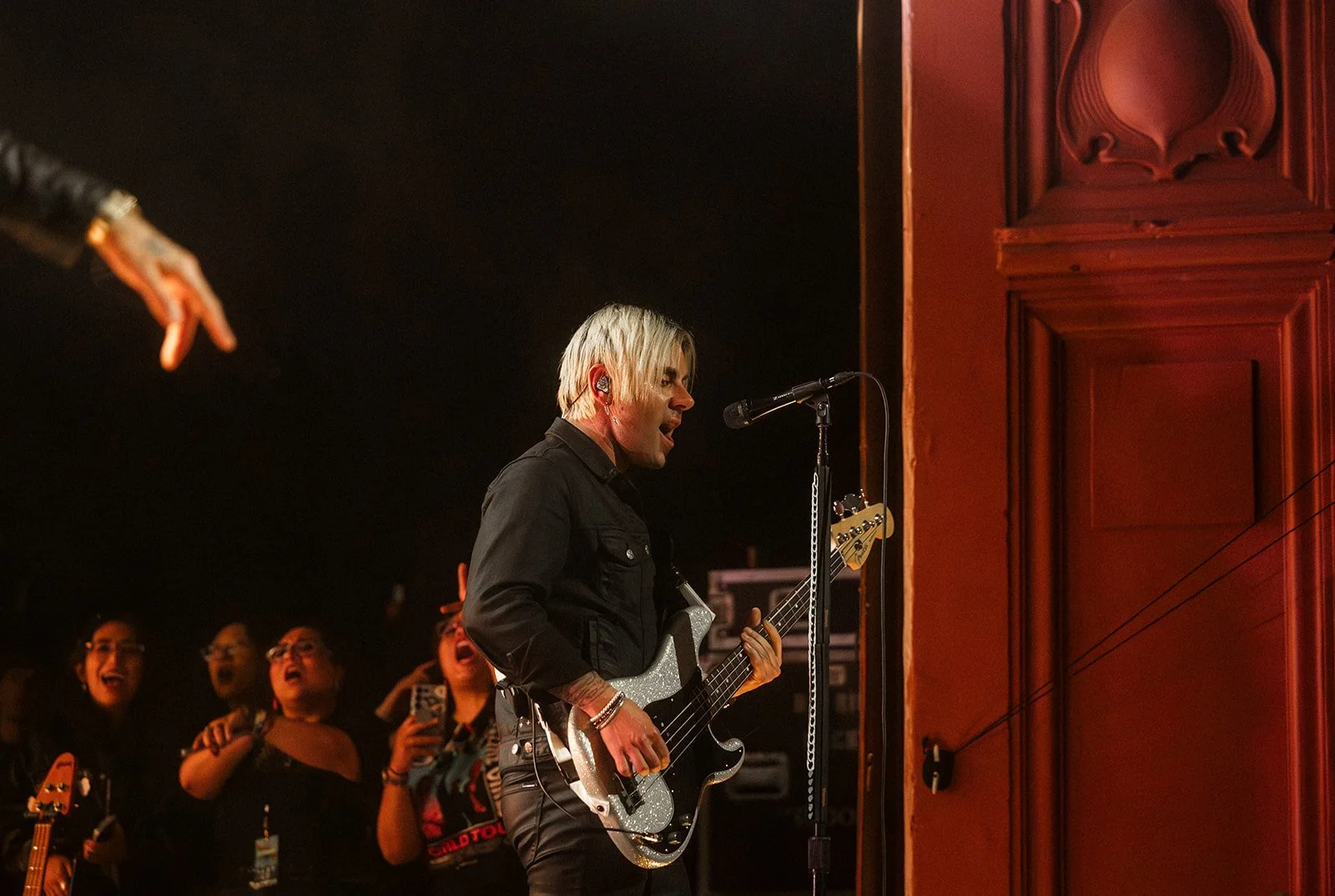 boys-like-girls-tour-moore-theater-final-118.jpg