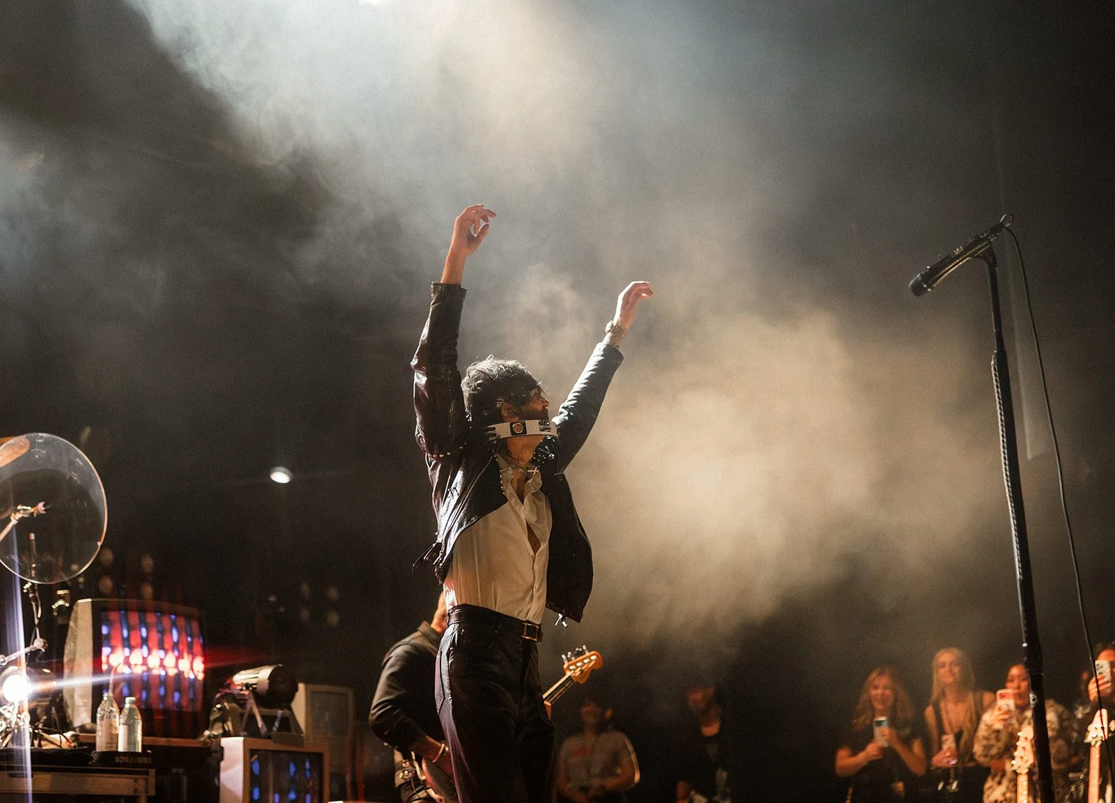 boys-like-girls-tour-moore-theater-final-107.jpg