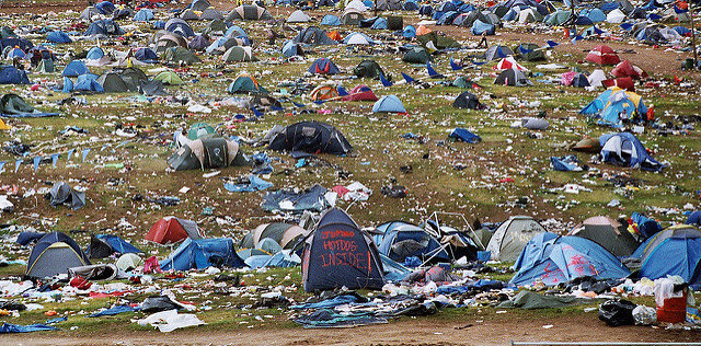 tents-rubbish.jpg