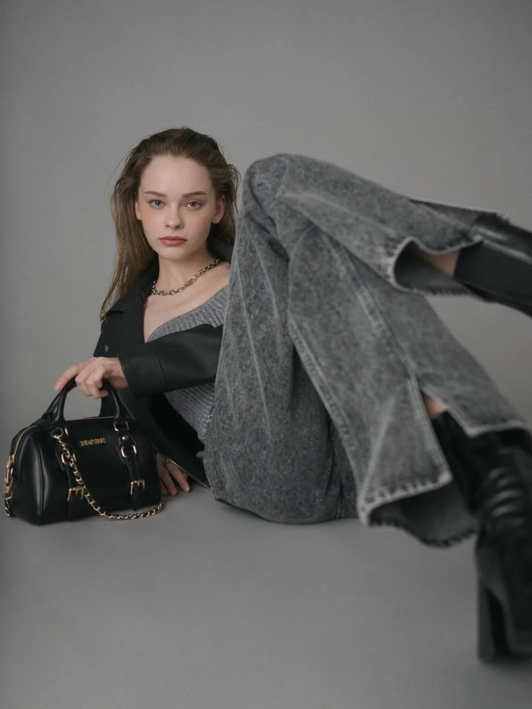 Aleksandra OLTARZEWSKA @ AMQ x diante_jp (17).jpg