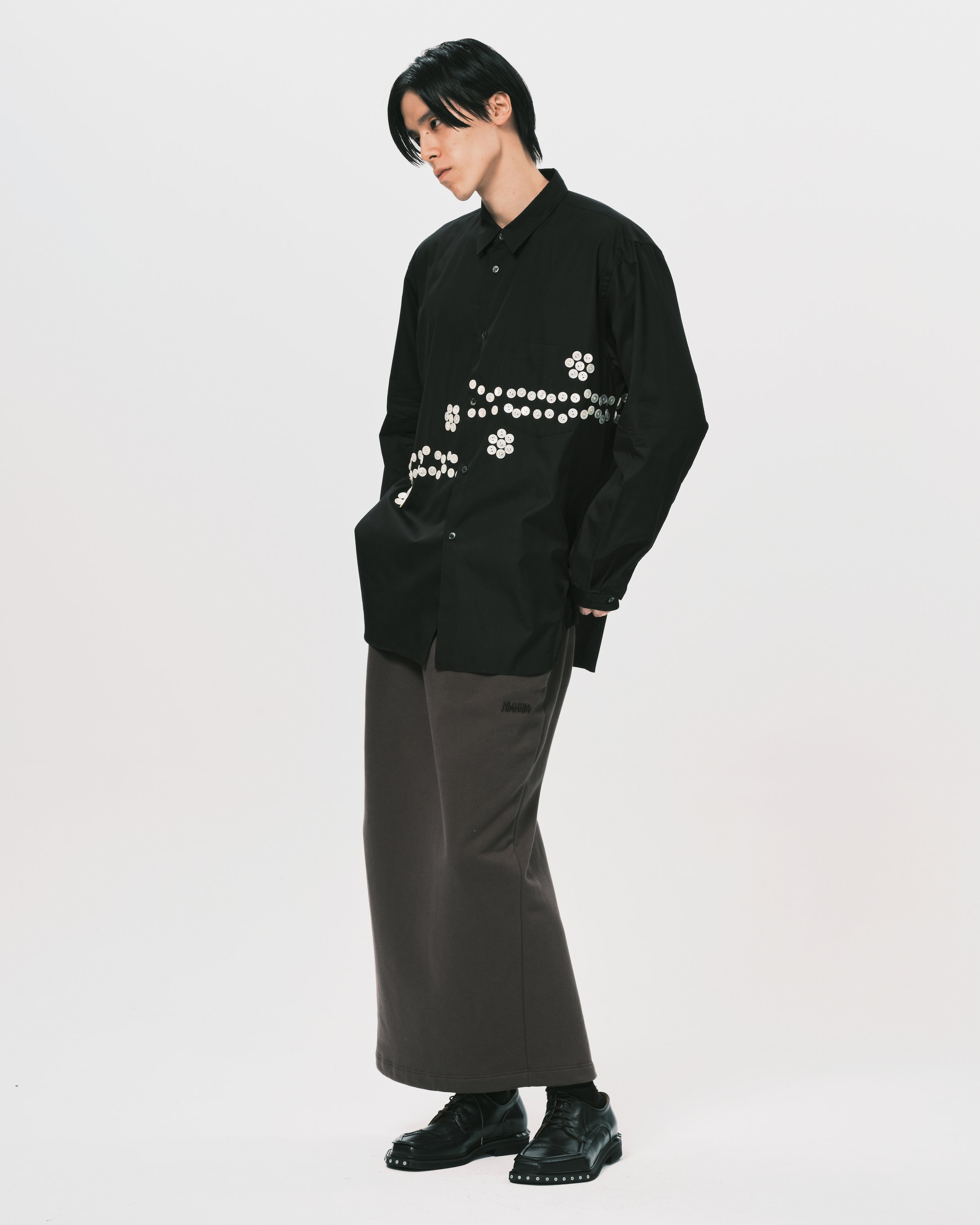 ROADSIGN AW24 ROUND120927.jpg