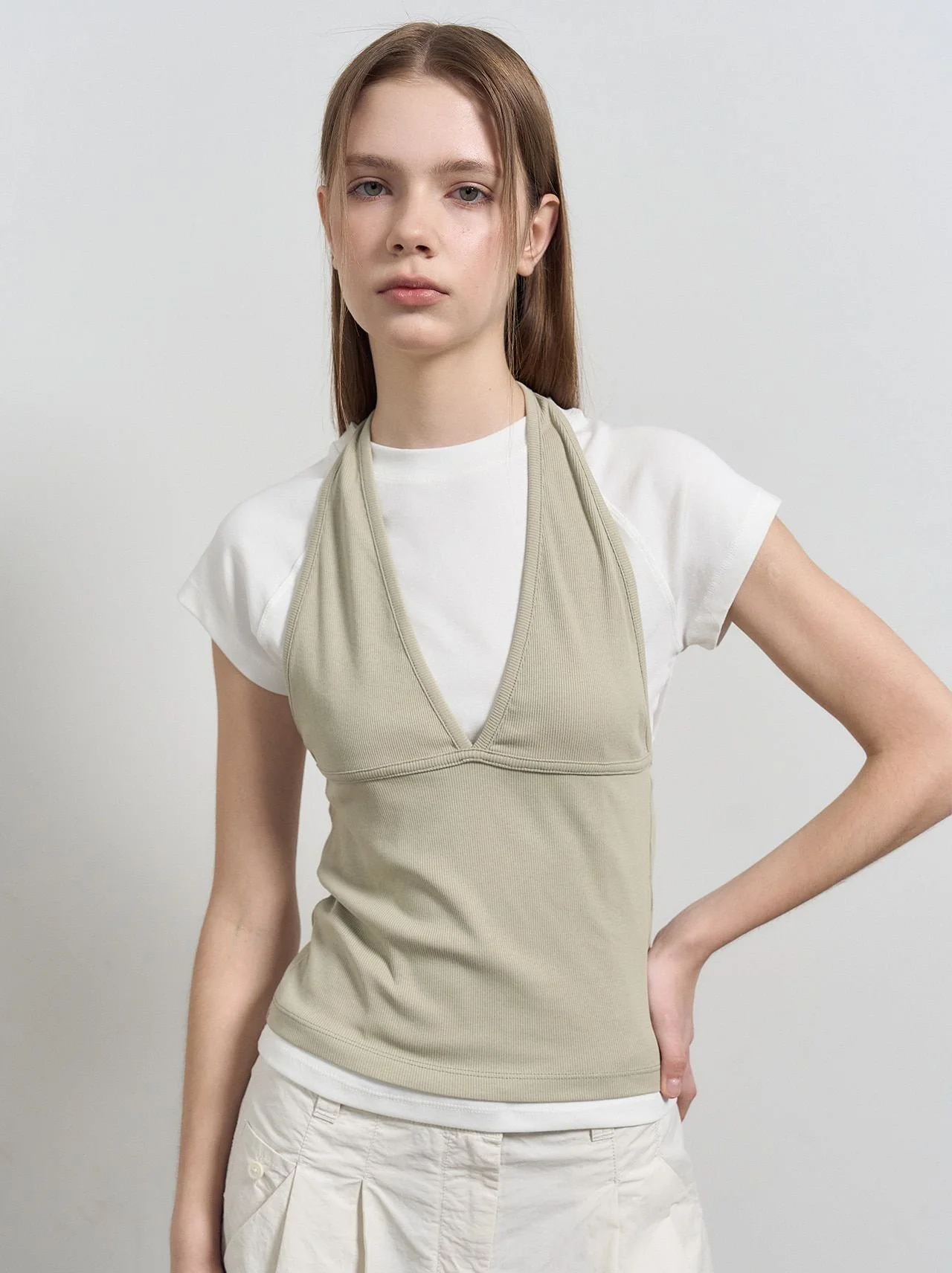 44-mila-nover-mazer-model-management.jpg