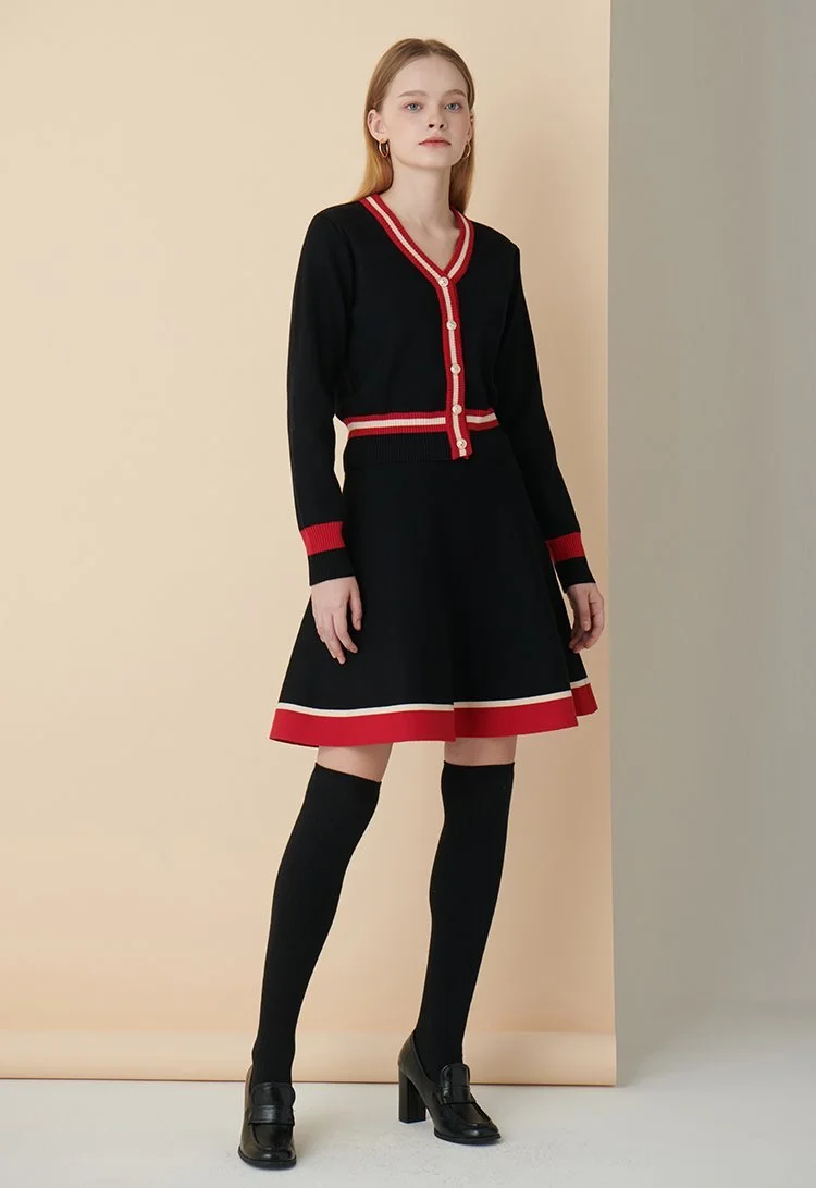 Aleksandra OŁTARZEWSKA @ AMQ x satin lookbook (38).jpg