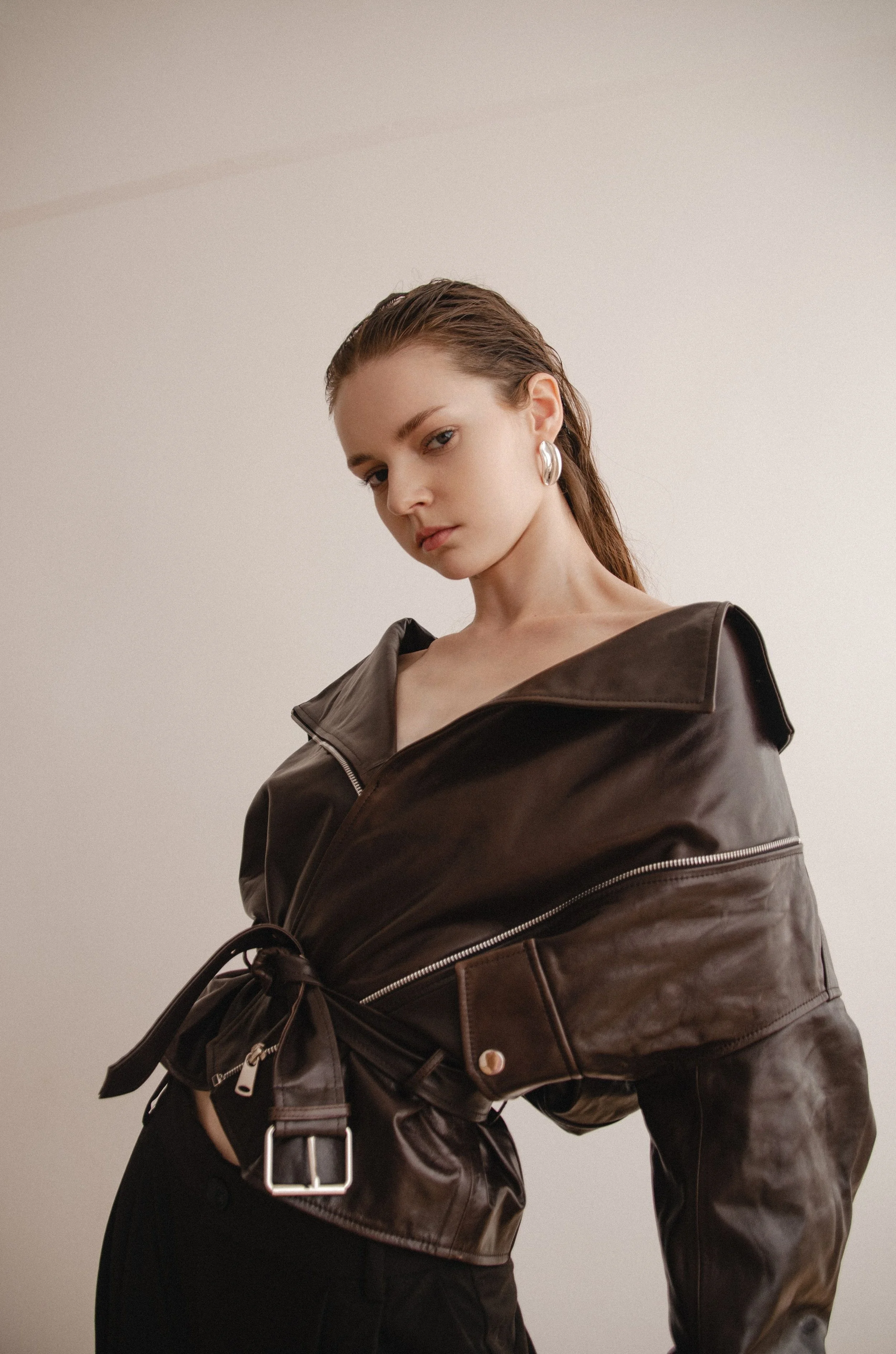 24-julia-radevich-test-may-2025-fashionmodel.jpg