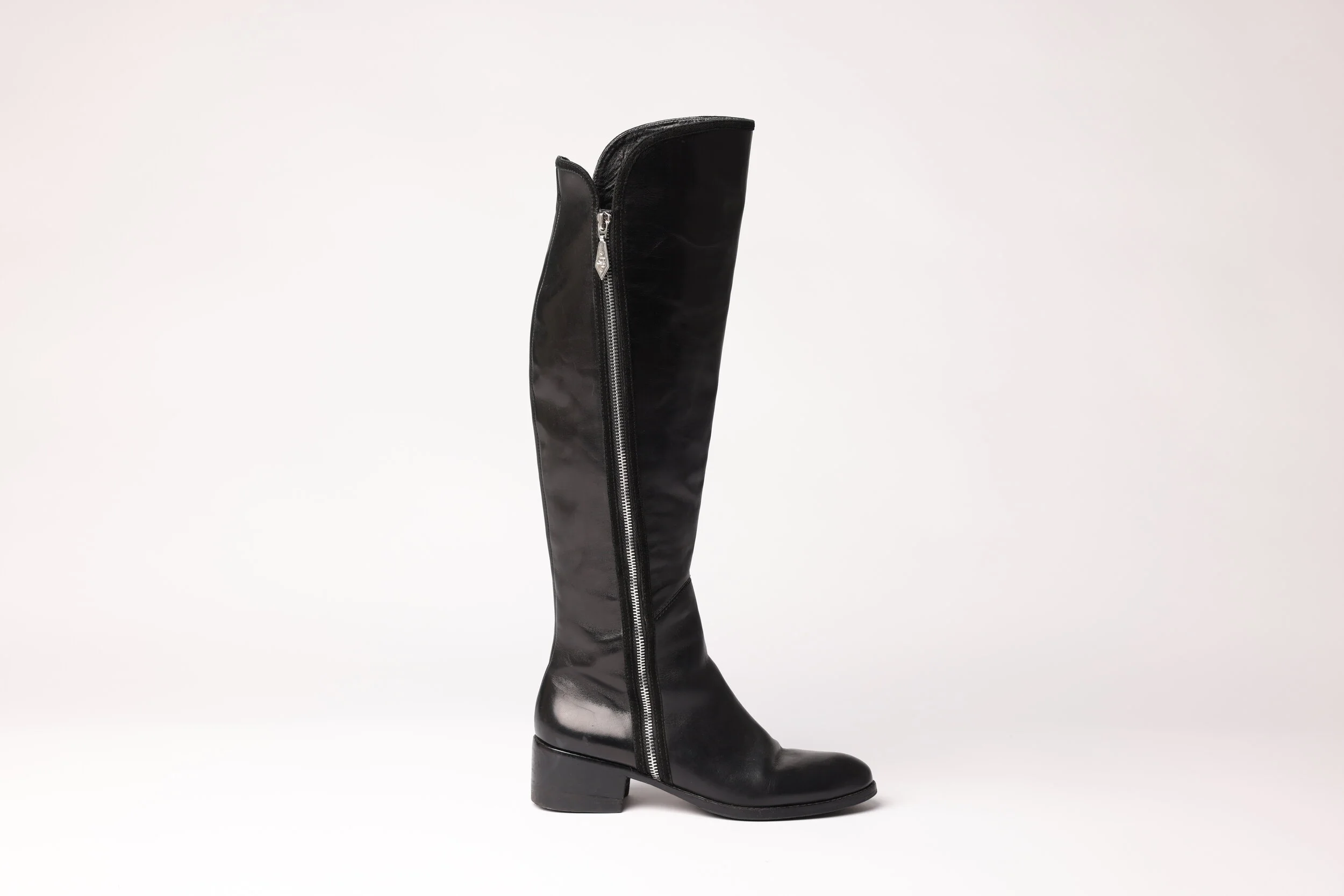 DONALD PLINER | Black 'Soffie' Boots 