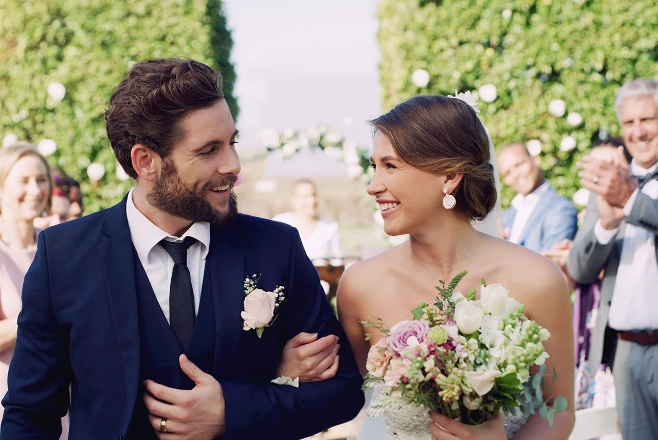 Planning a Micro-Wedding at The Riverview Barn: Big Impact With Fewer Guests