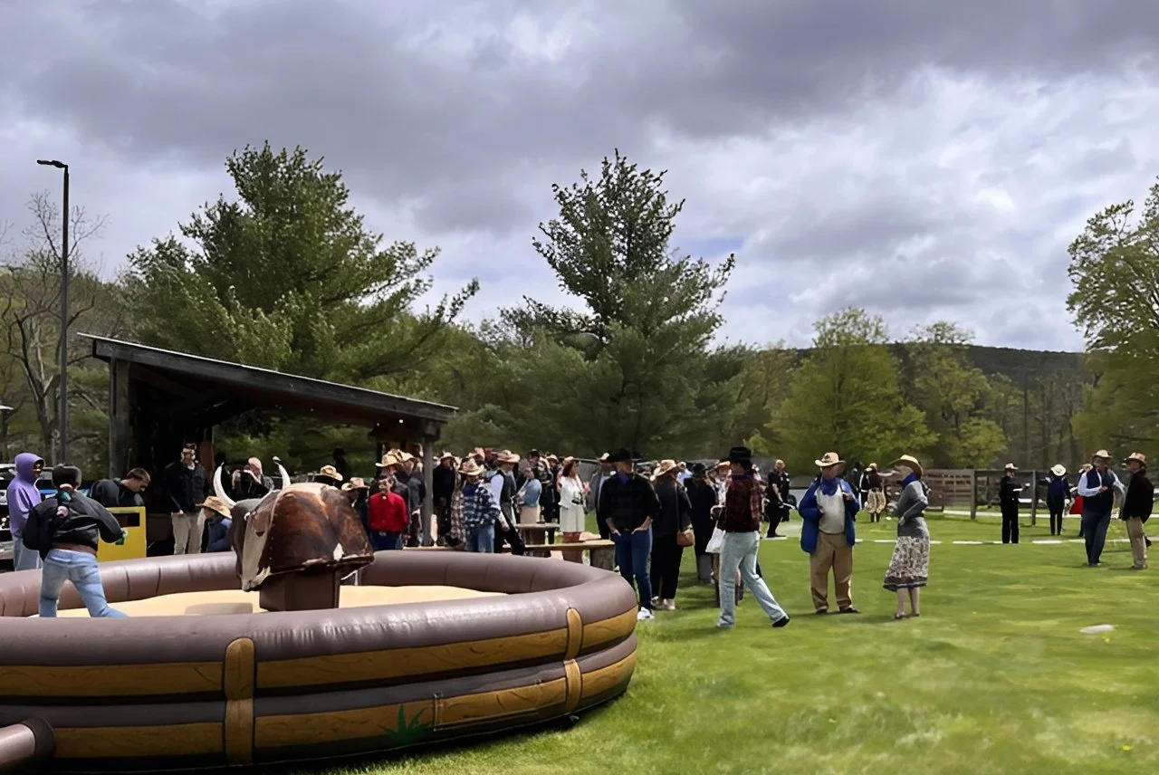 How The Riverview Barn Makes Corporate Retreats Feel Both Professional &amp; Relaxing