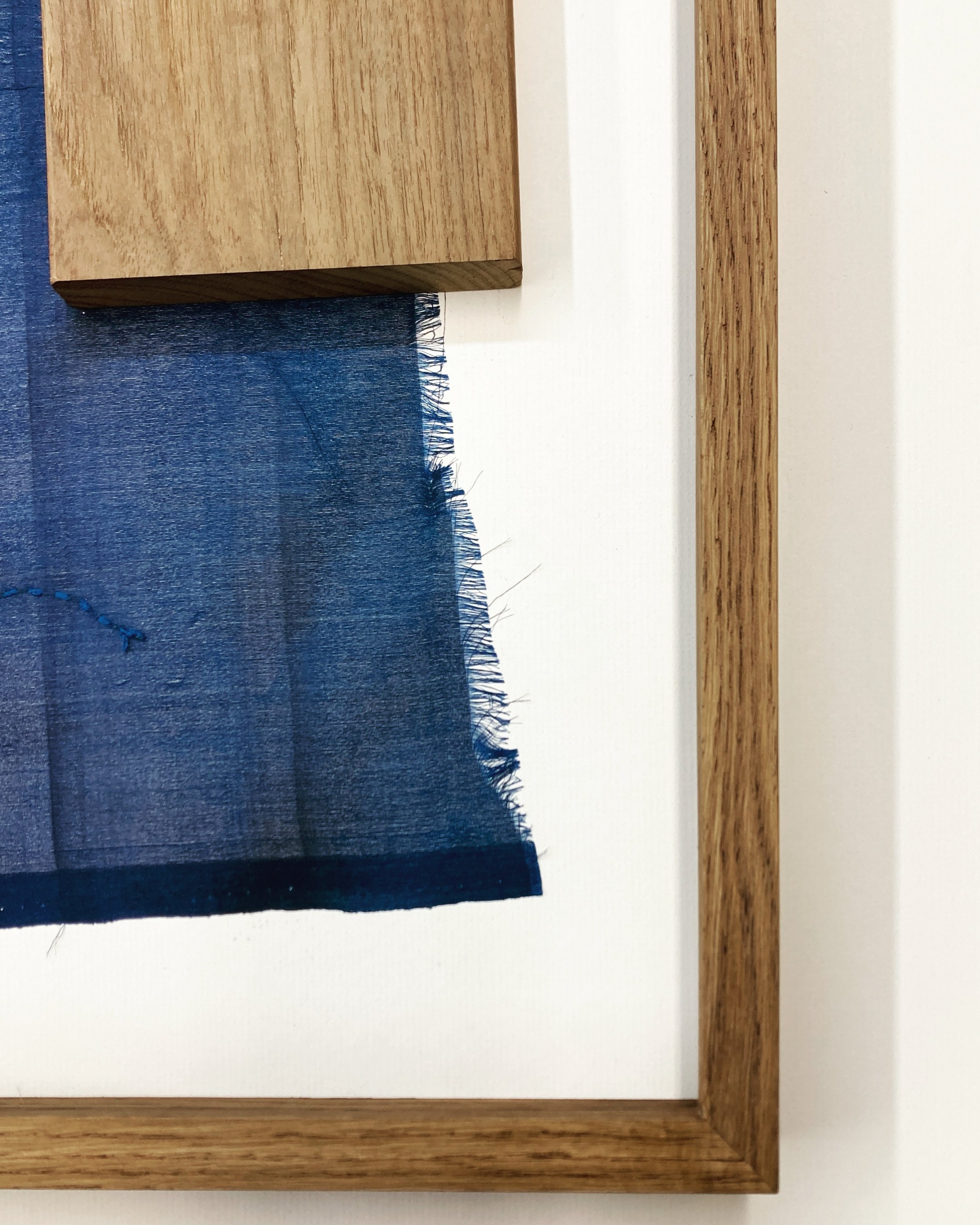 Spotlight on solid oak ✨

Our solid oak mouldings are custom milled, giving us complete control over every detail - from profile to finish.

For a project with @obakki, we custom stain-matched the oak to seamlessly complement the surrounding material