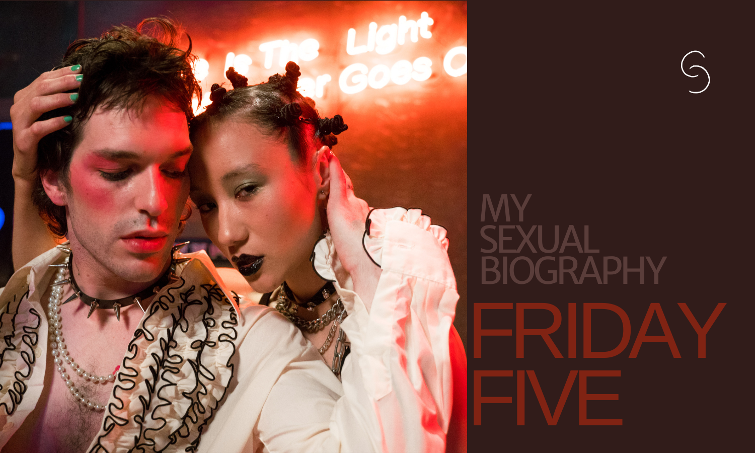Friday Five: Gettting Spooky in Bed—Halloween Edition