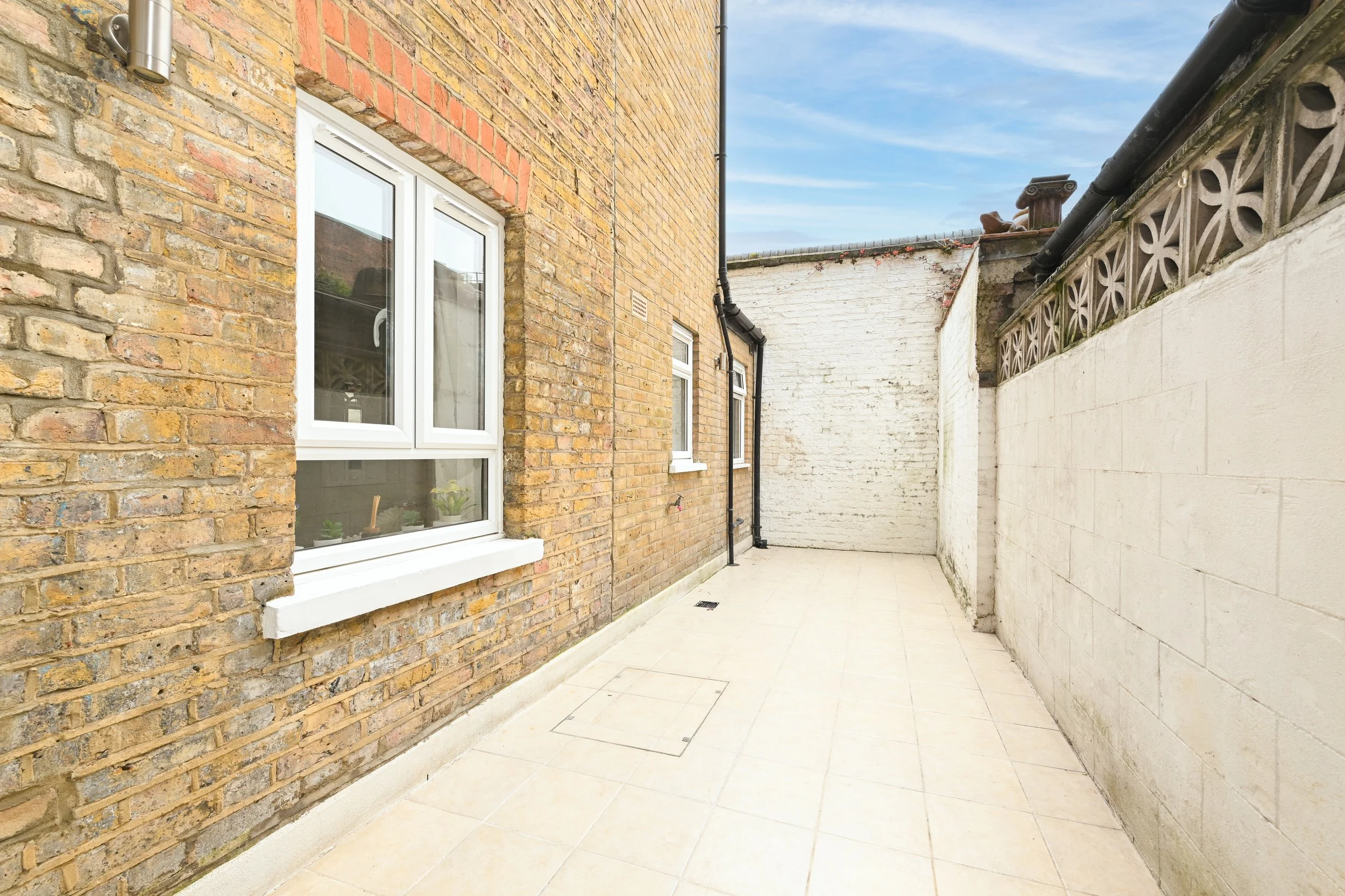 Queens Town Road HR-7.jpg