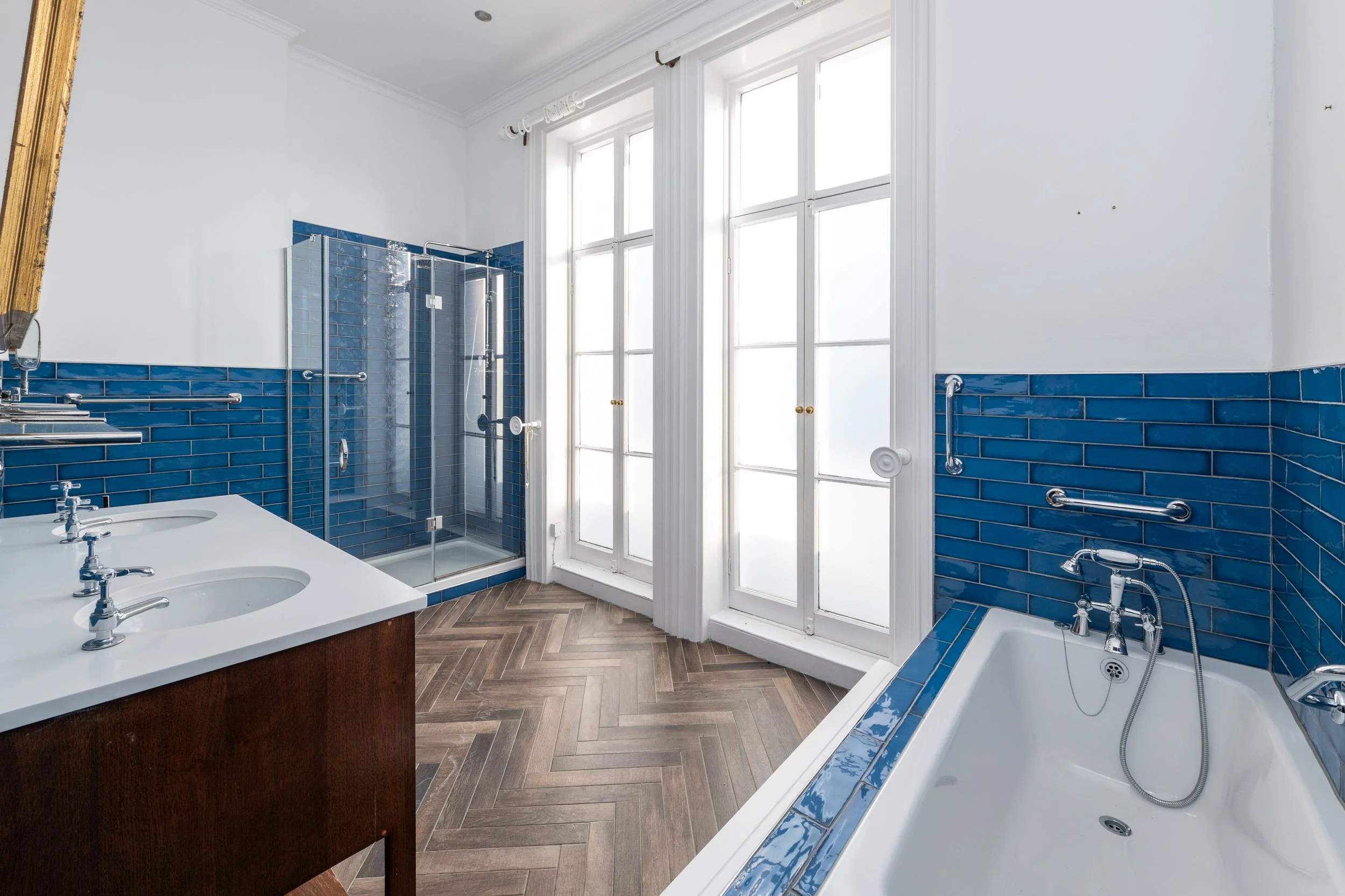 Gloucester Circus Bathroom 1-1.jpg