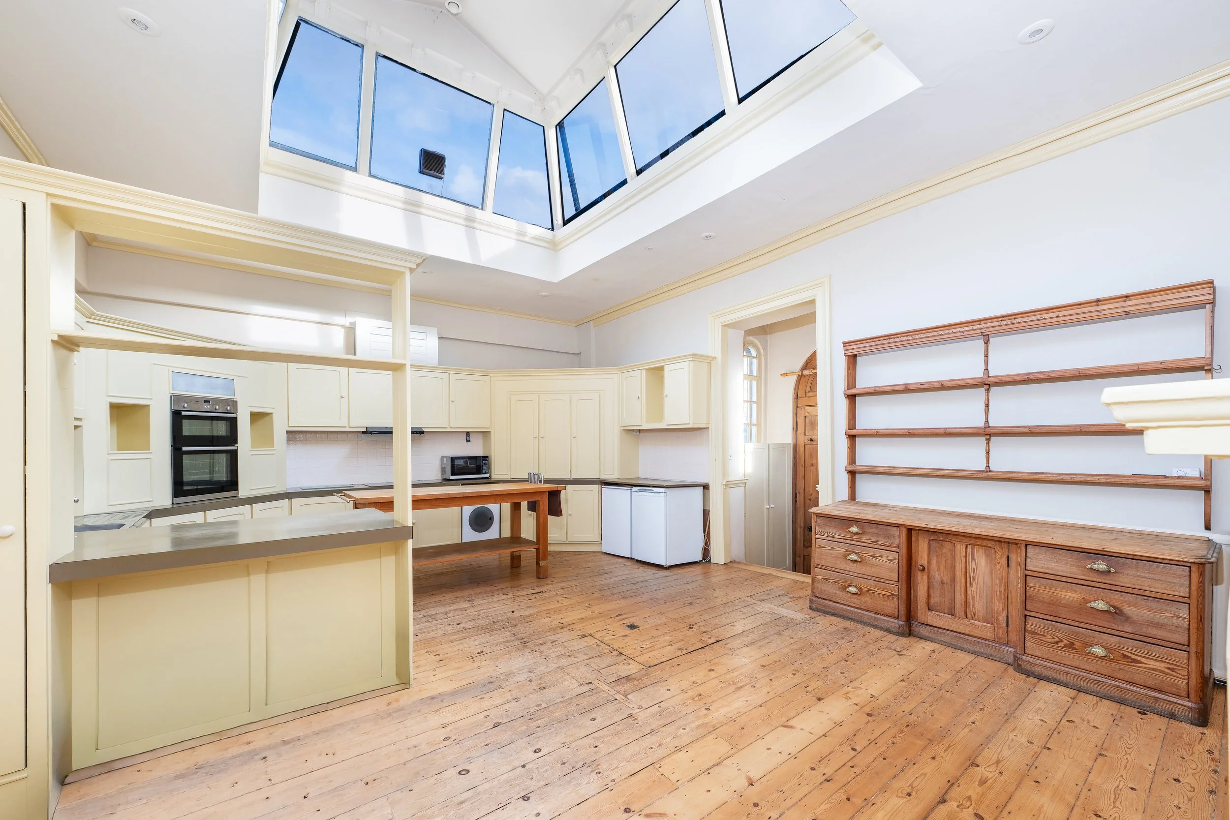 Gloucester Circus Master Kitchen-1.jpg