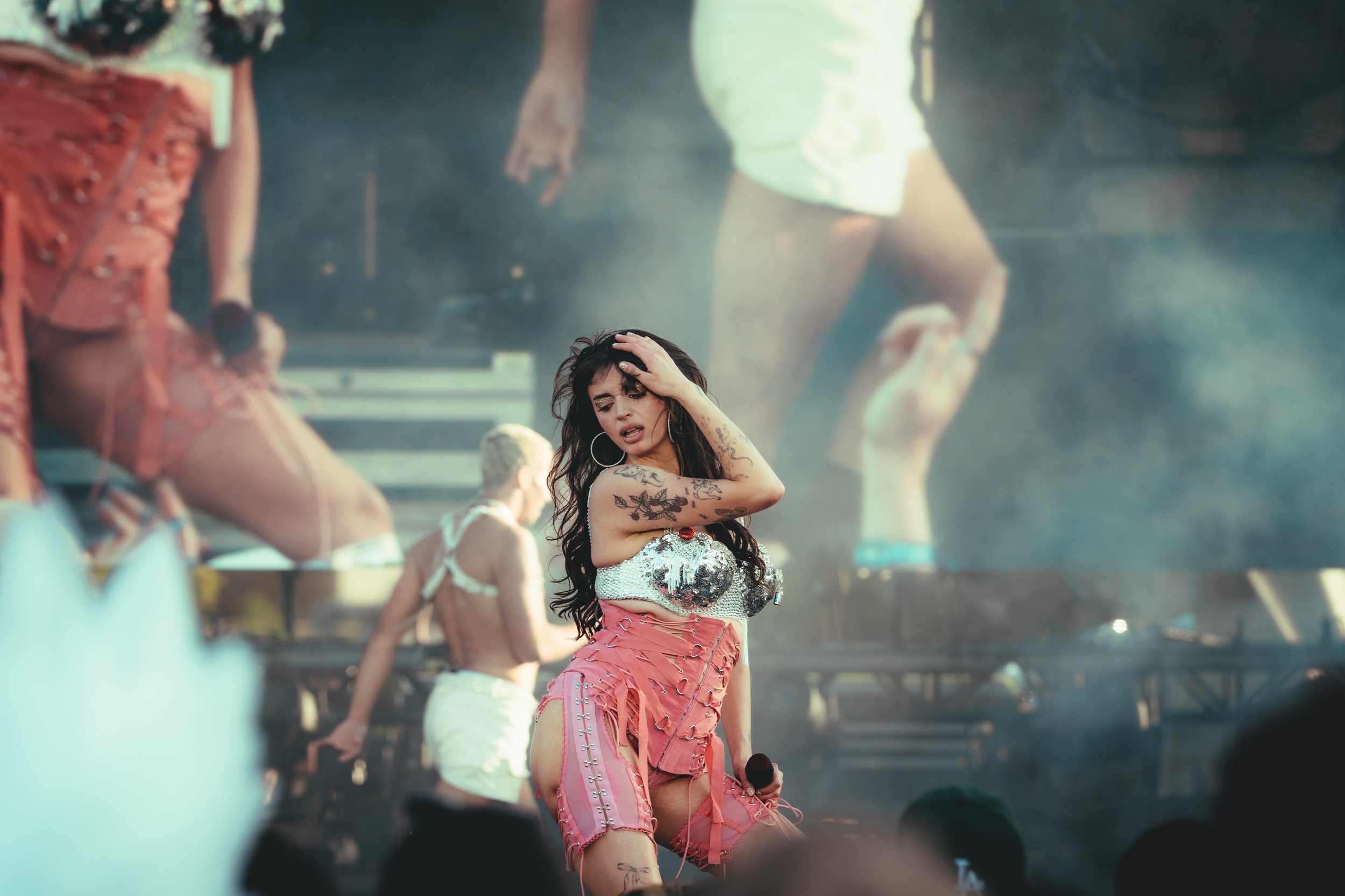 060125_RebeccaBlack_Outloud_REVISED26_@beeandthebarbmedia-8.jpg