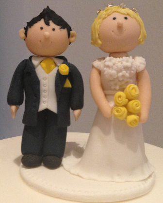 Mini characters cake topper.PNG