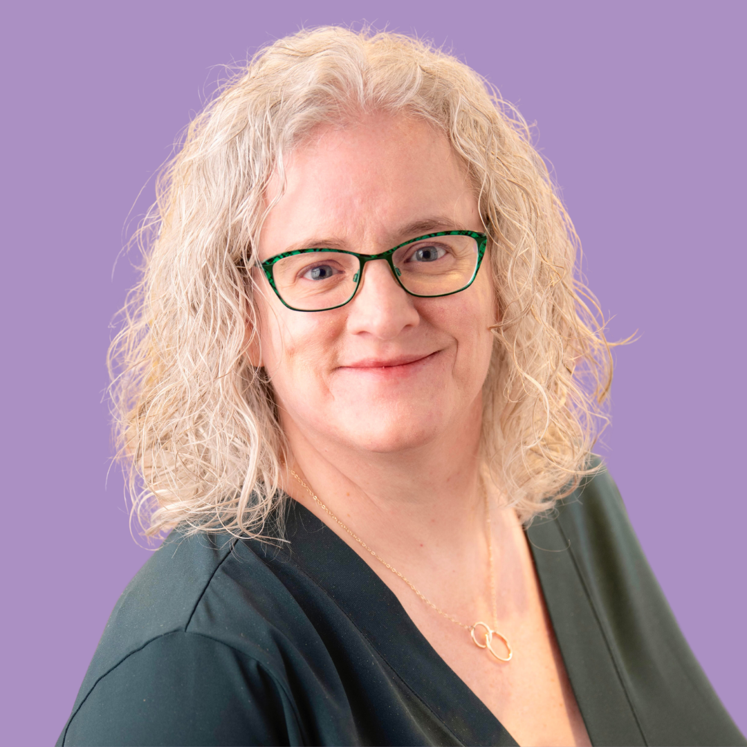 Headshot photo of Maureen