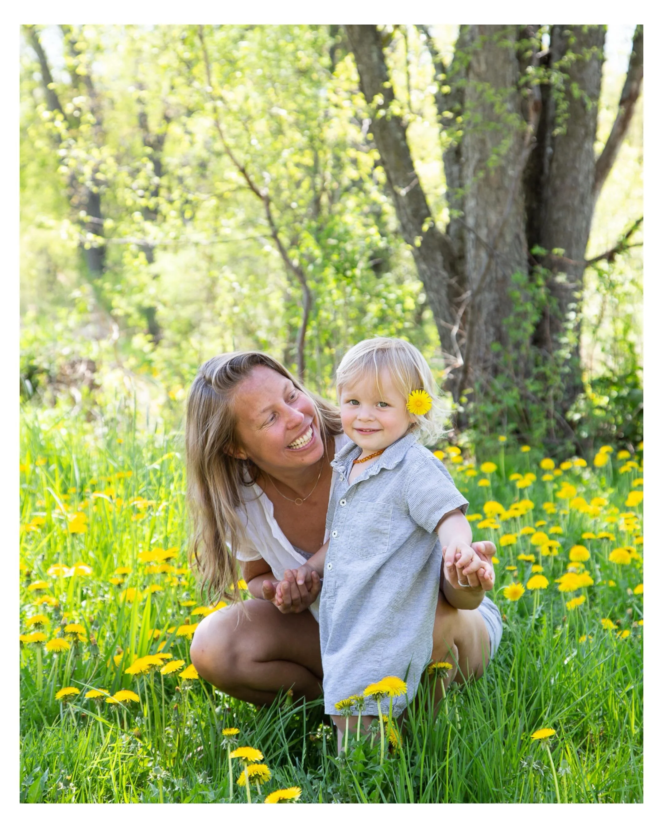 I really lucked out by being your mama and having the sweetest mama ever!  So nice to have these photos with my mom and sister from many years ago, taken by the one &amp; only @nancycohn ✨