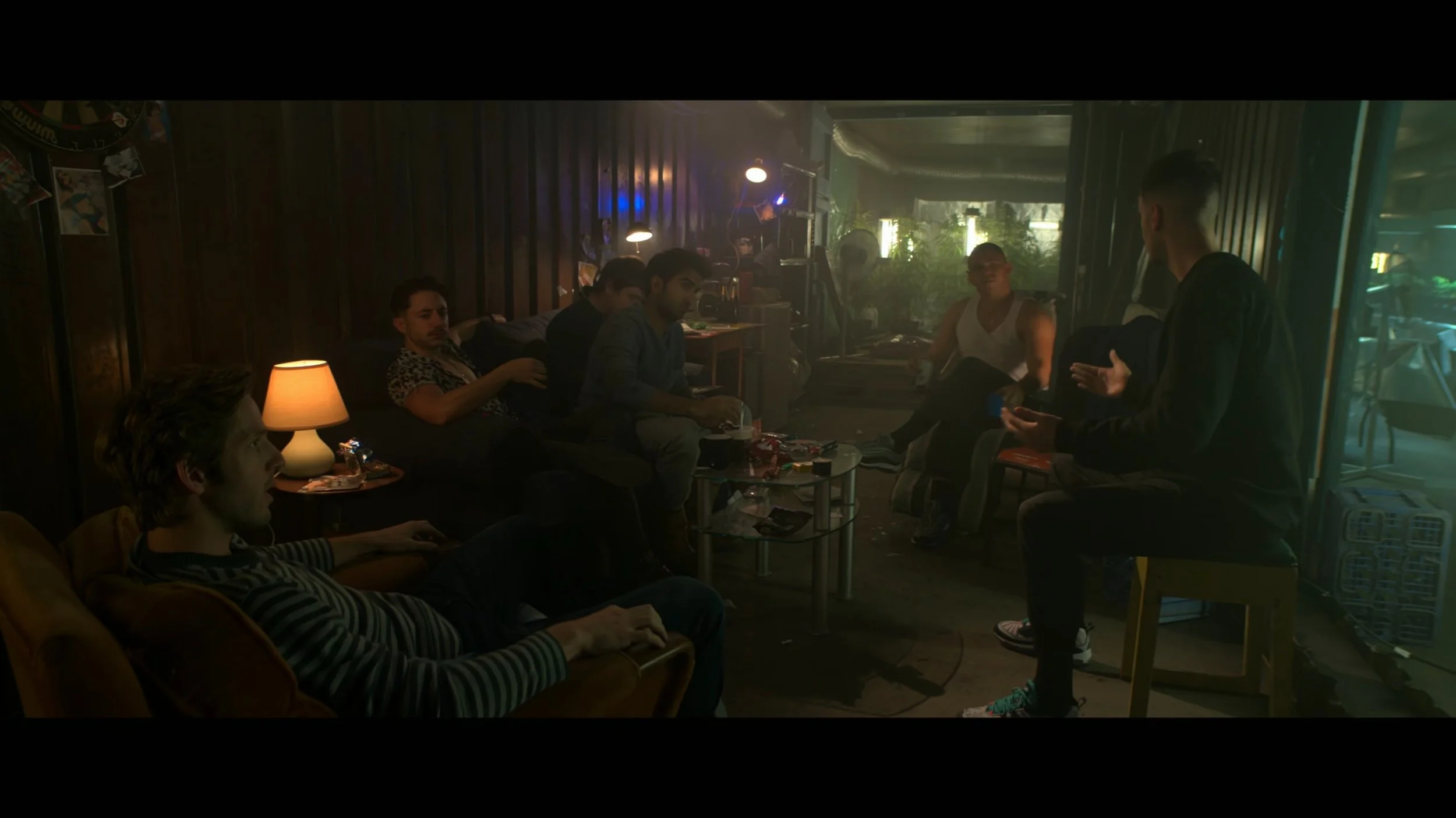 VS--Netflix-BrassicE2Episode2-10’03”.jpg
