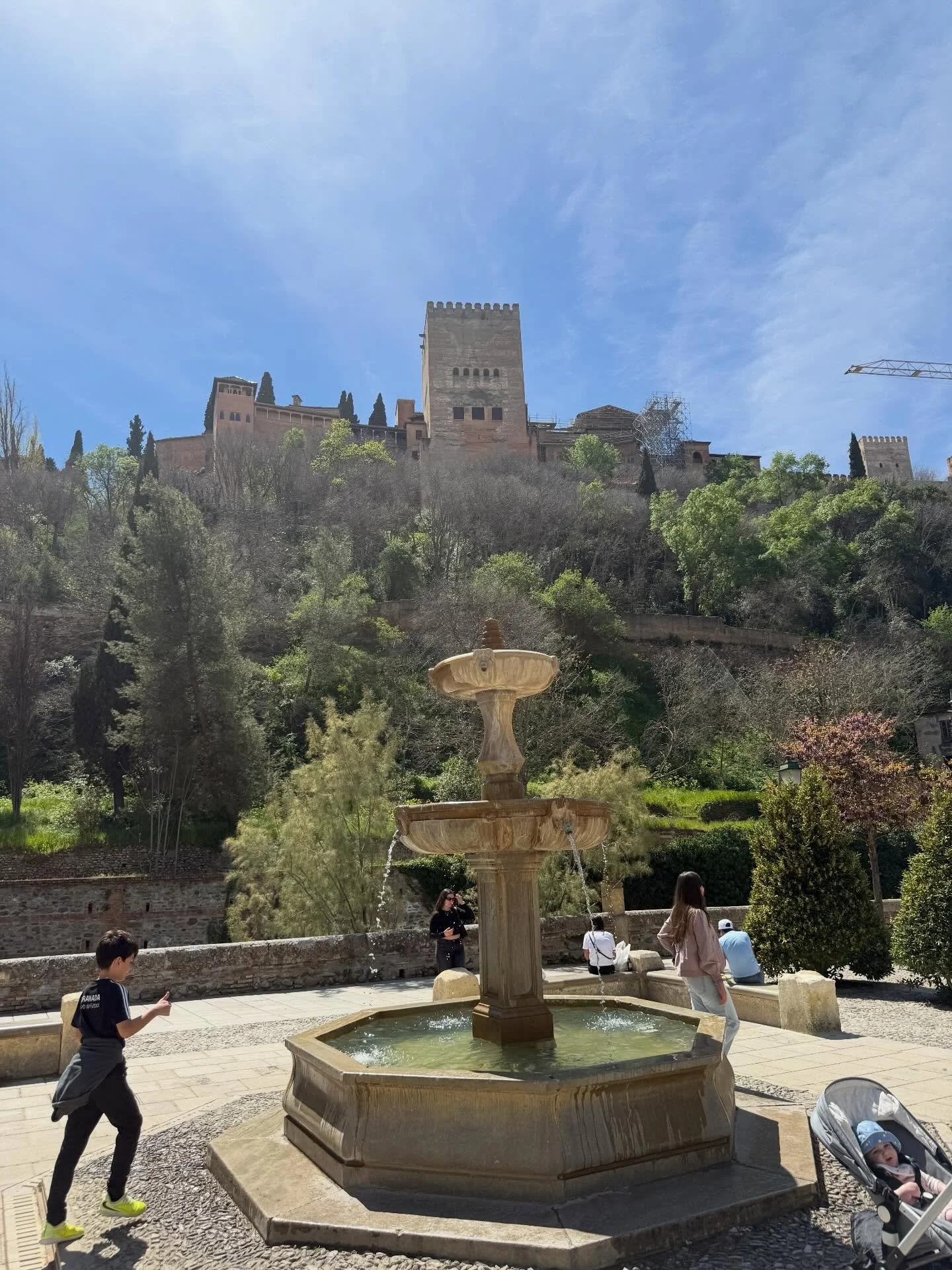 Spain 🇪🇸 2026

Last Stop - Granada 

Steps- 186,804
KMs walked - 138.88

Awesome Trip!