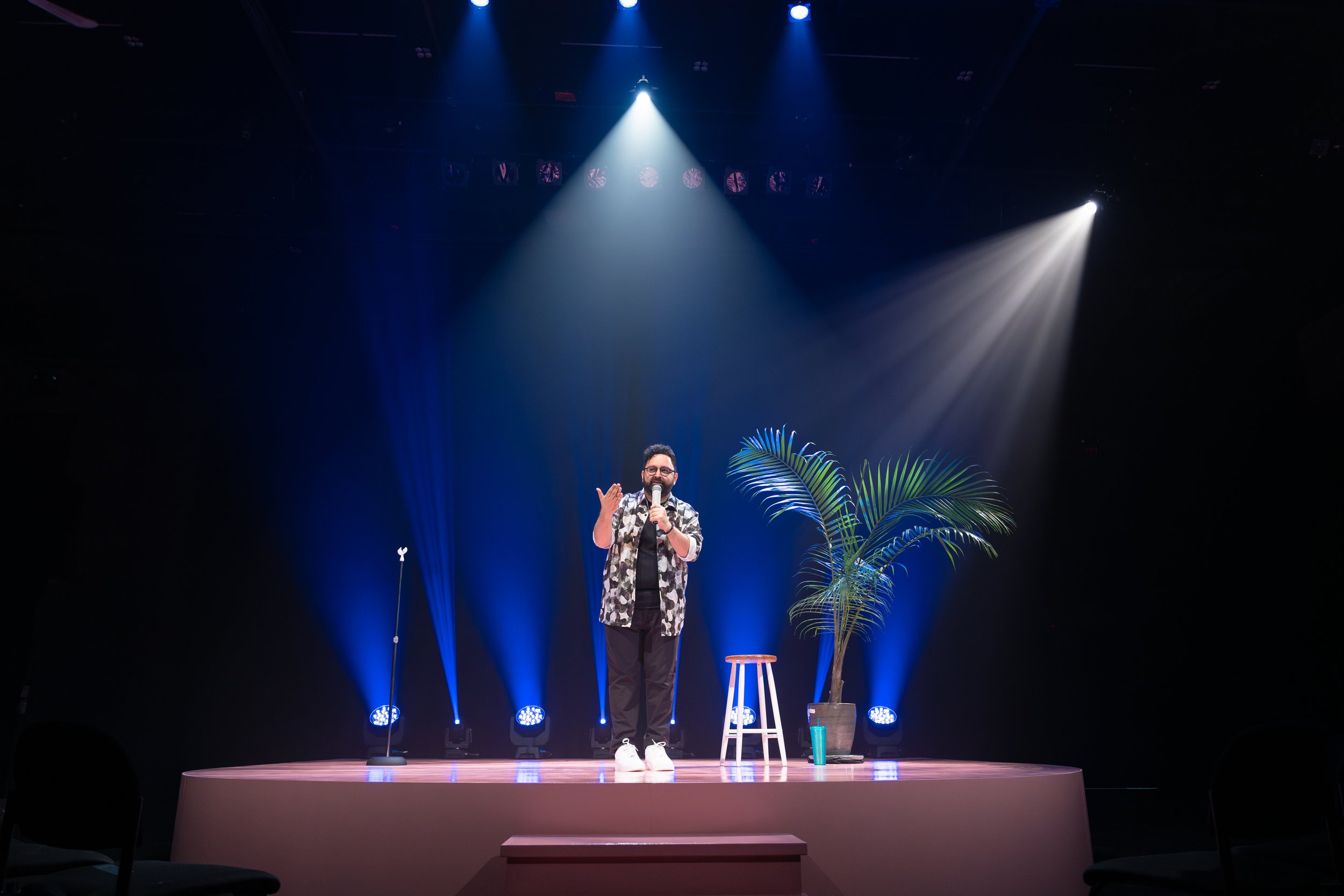 Izad Etemadi: Let Me Explain. Photo by Conan Stark