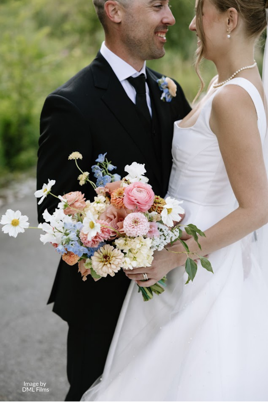 Primary Bouquet — The Saol Project