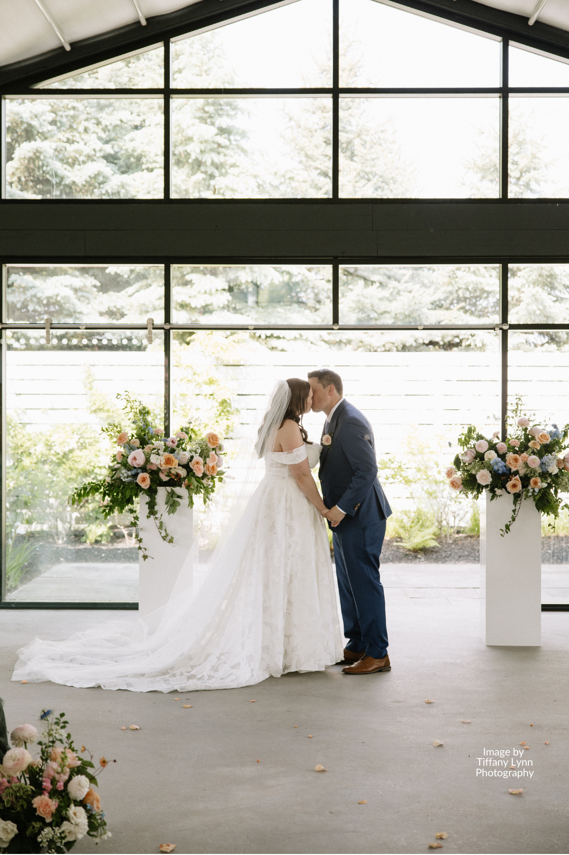 Pedestal and Stand Rental