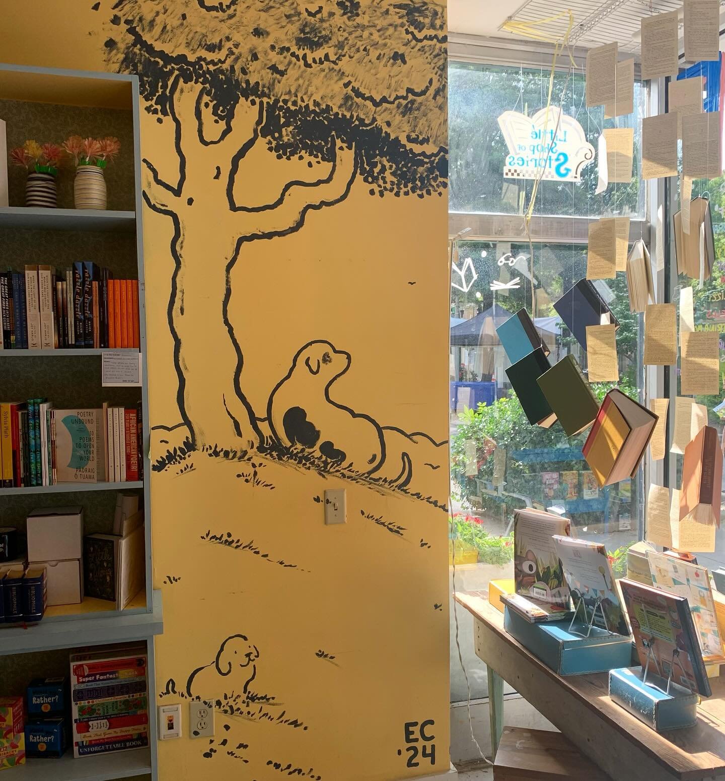 I painted this mural at Georgia bookstore over the weekend. 
Thank you @littleshopofstories for letting me tag your wall! That was quite spontaneous of you all!! 
A quick run to Ace Hardware for paints &amp; brushes, a clever decision to put bookstor